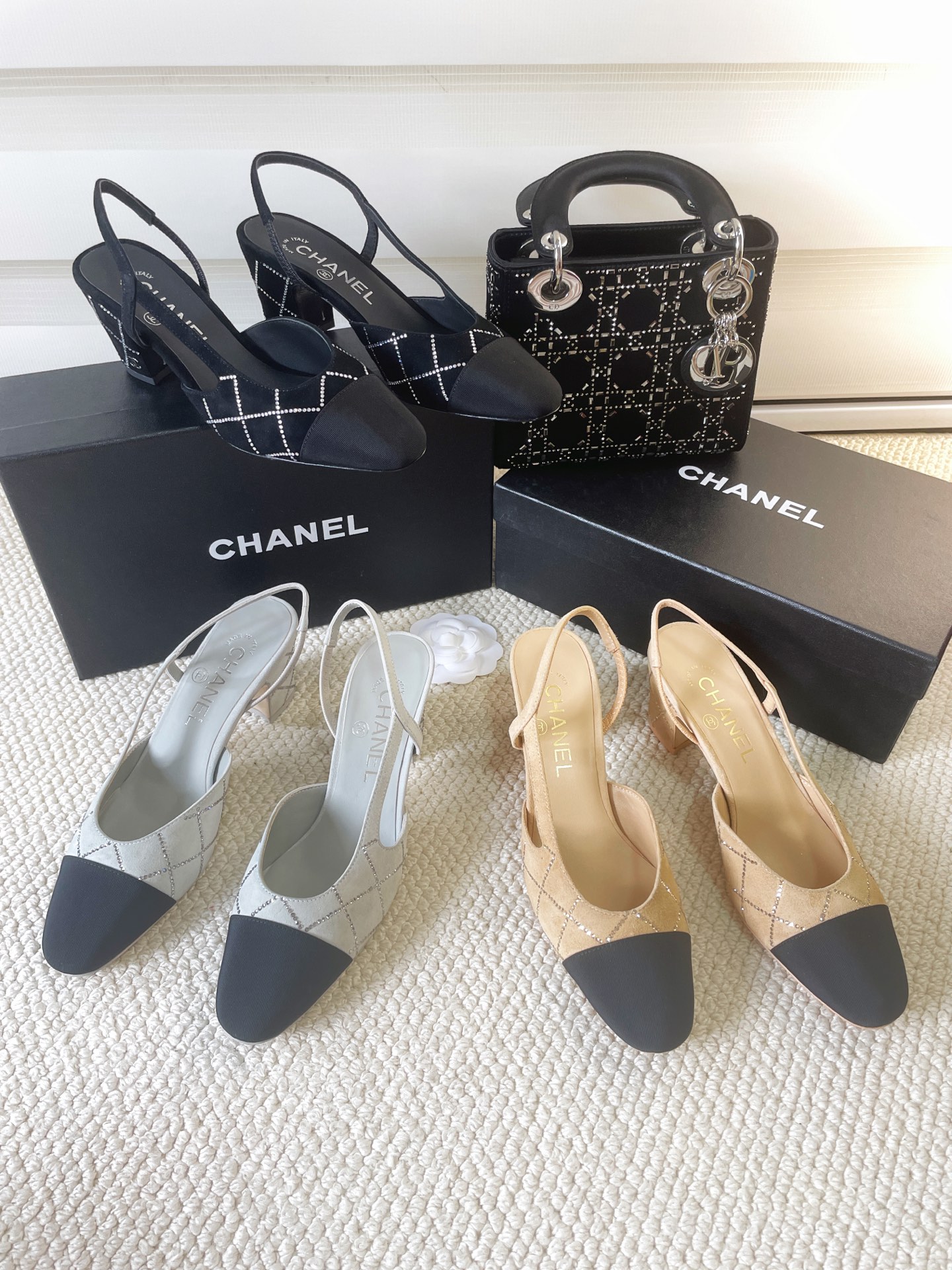 2025 Fall/Winter New Style CHANEL Rhinestone Open-Back Sling-back Sandals Flat / Chunky Heel