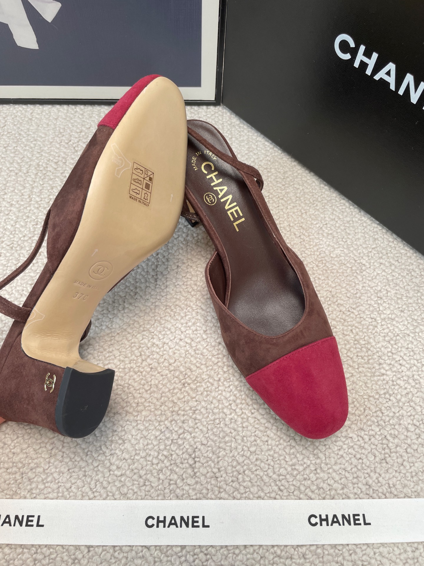 CHANEL Glue-Set Open-Back Sandals Flat / Chunky Heel