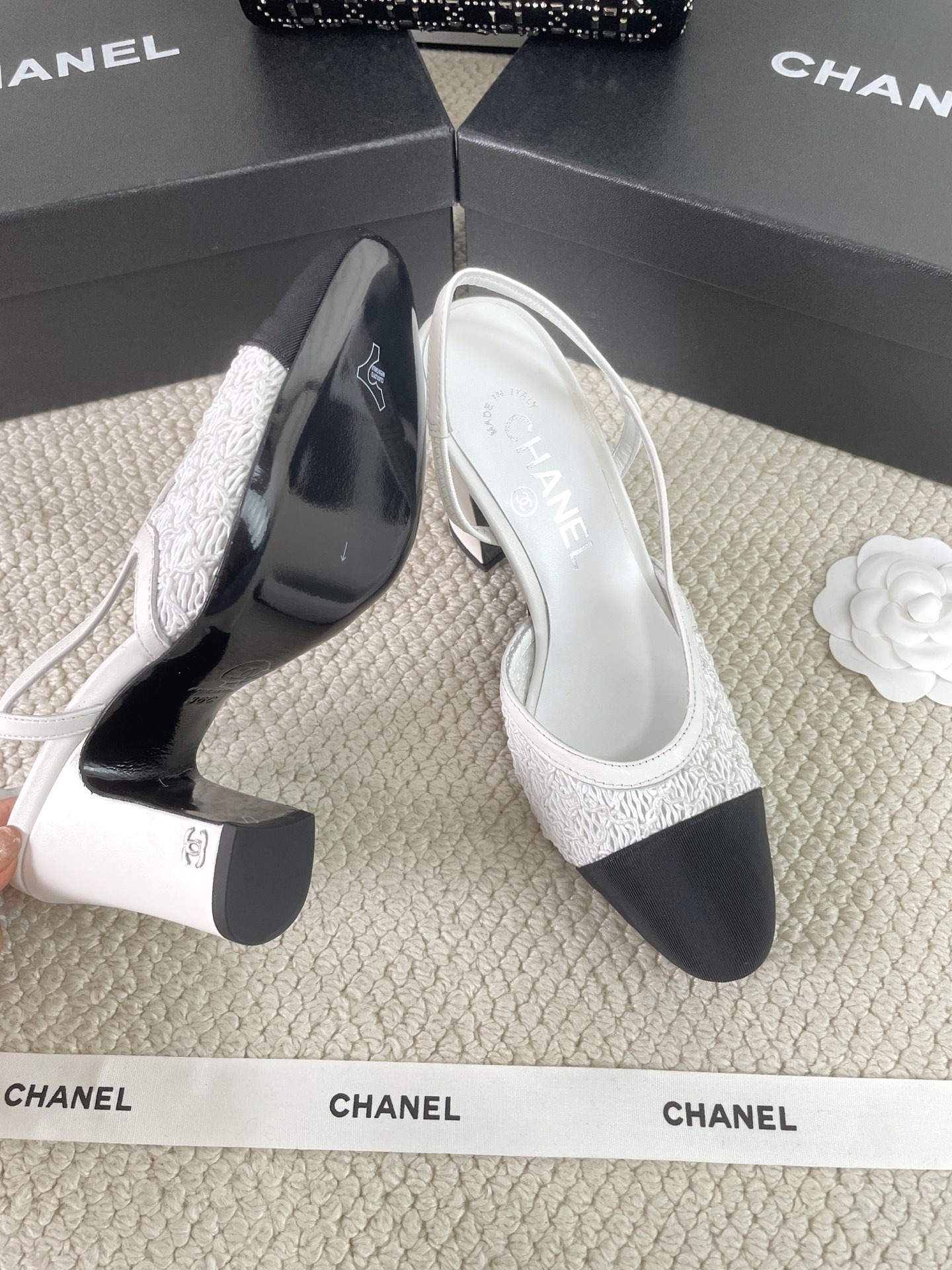 CHANEL 2025 Early Spring Woven Mary Jane Single Shoes