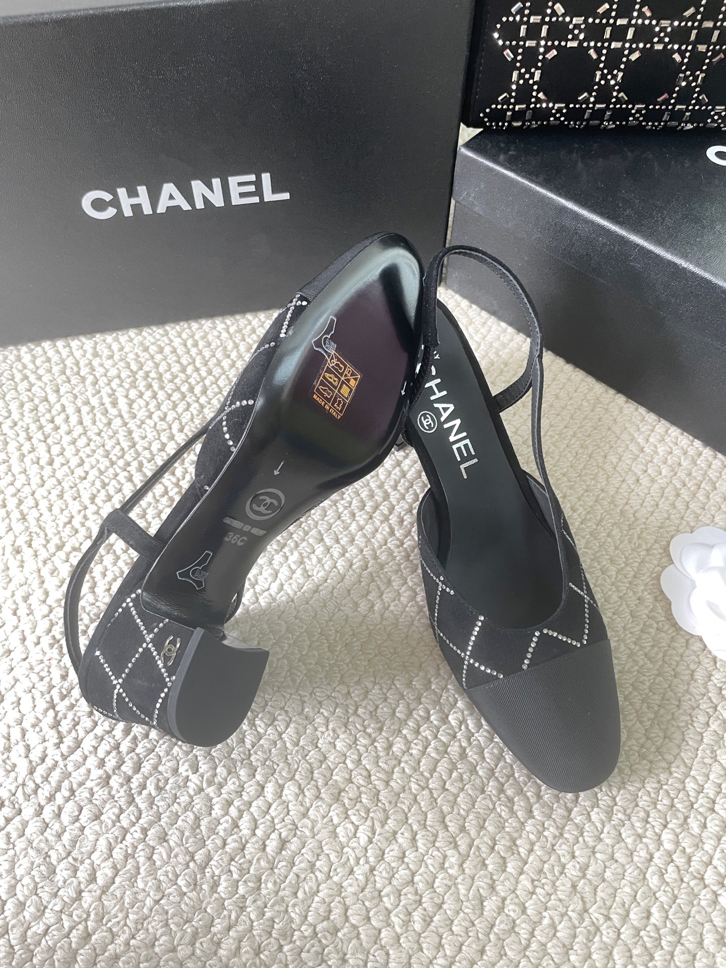 2025 Fall/Winter New Style CHANEL Rhinestone Open-Back Sling-back Sandals Flat / Chunky Heel