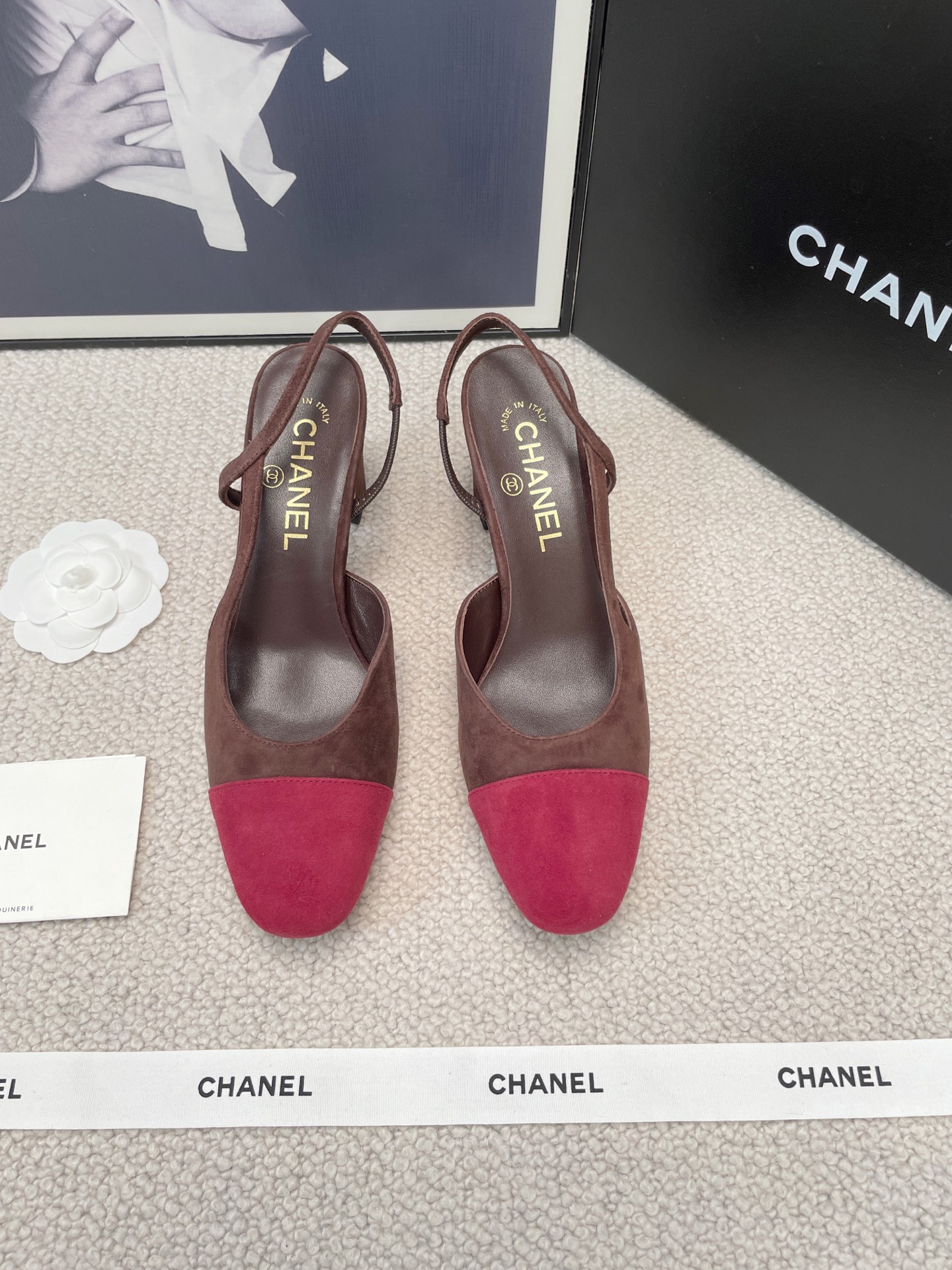 CHANEL Glue-Set Open-Back Sandals Flat / Chunky Heel