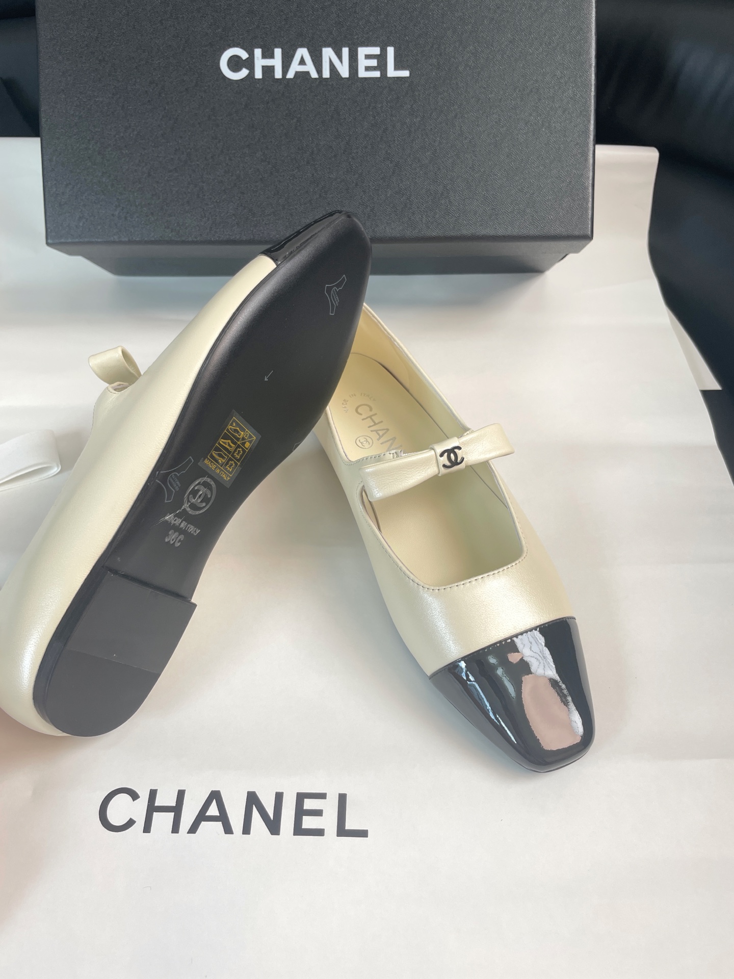 CHANEL Ballet Mary Jane Shoes