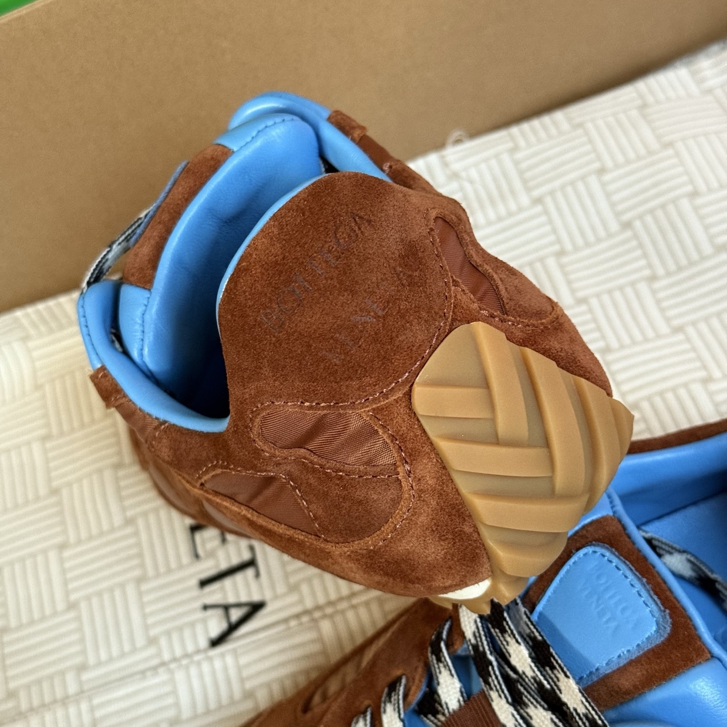 Bottega Veneta 2025 Spring/Summer New Style Aran De Training Shoes