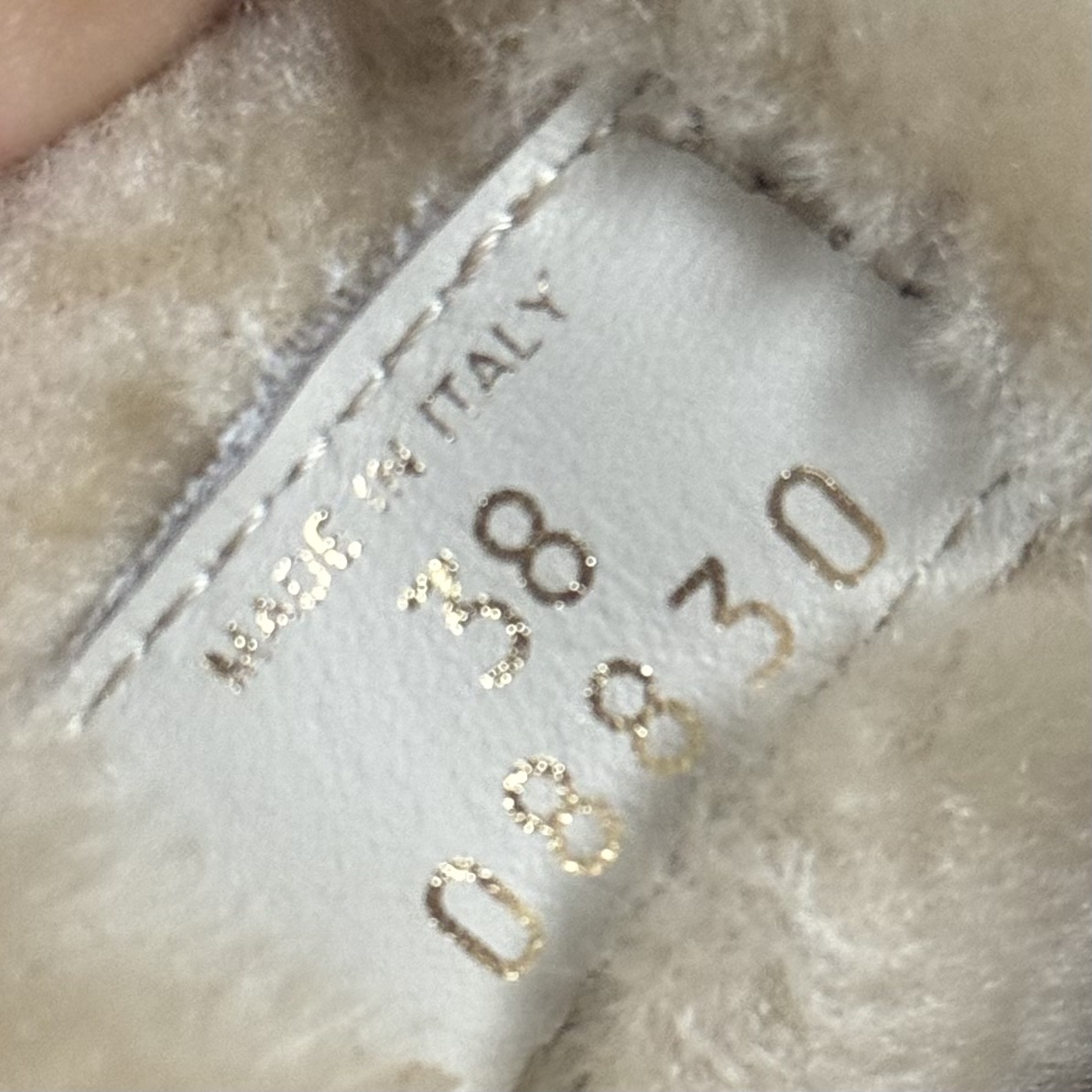 MiuMiu 2024 Spring/Summer Runway Style Coin Embellished Furry Slide Sandals