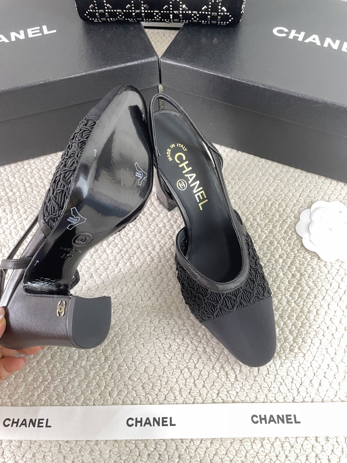 CHANEL 2025 Early Spring Woven Mary Jane Single Shoes