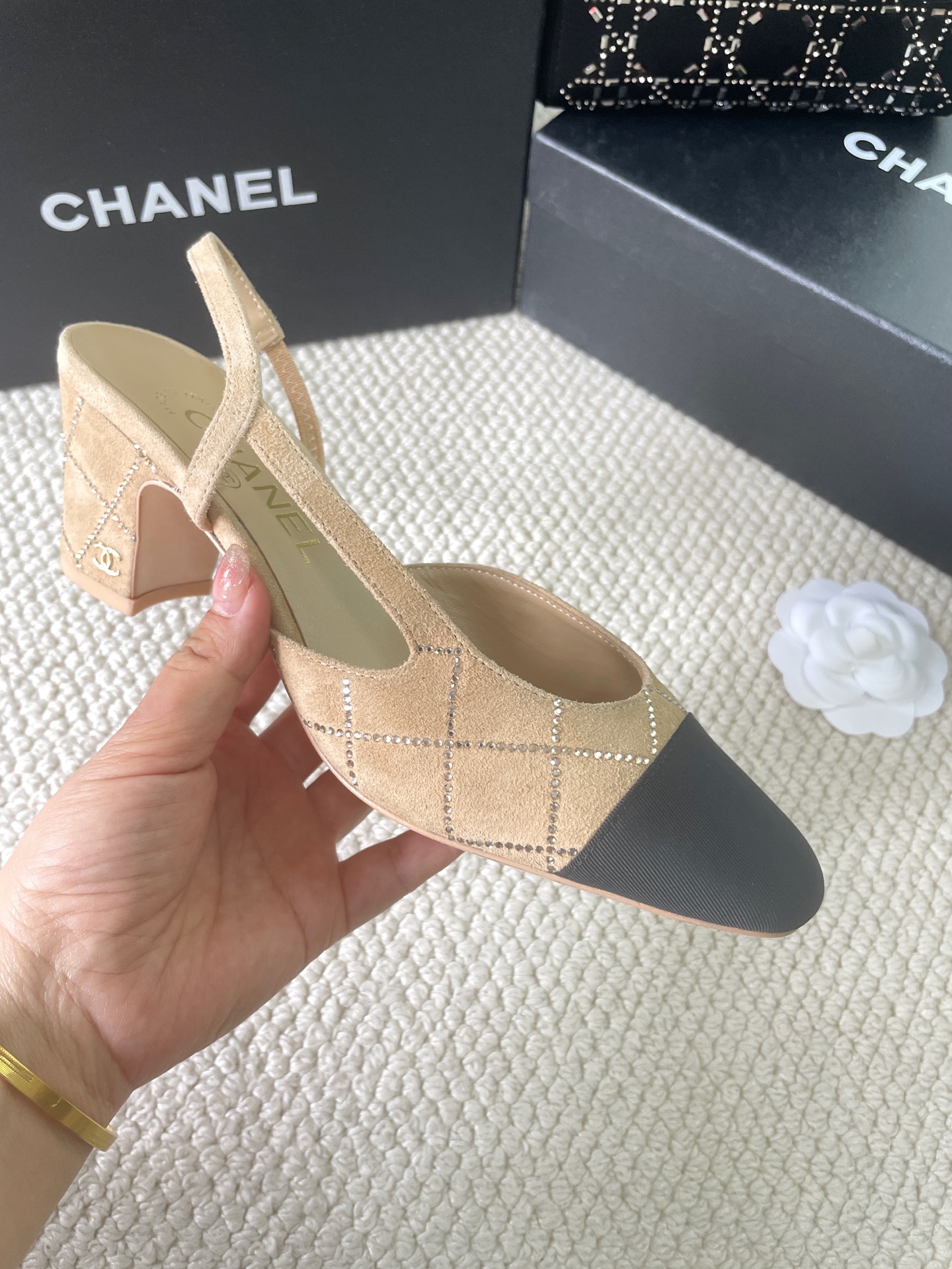 2025 Fall/Winter New Style CHANEL Rhinestone Open-Back Sling-back Sandals Flat / Chunky Heel