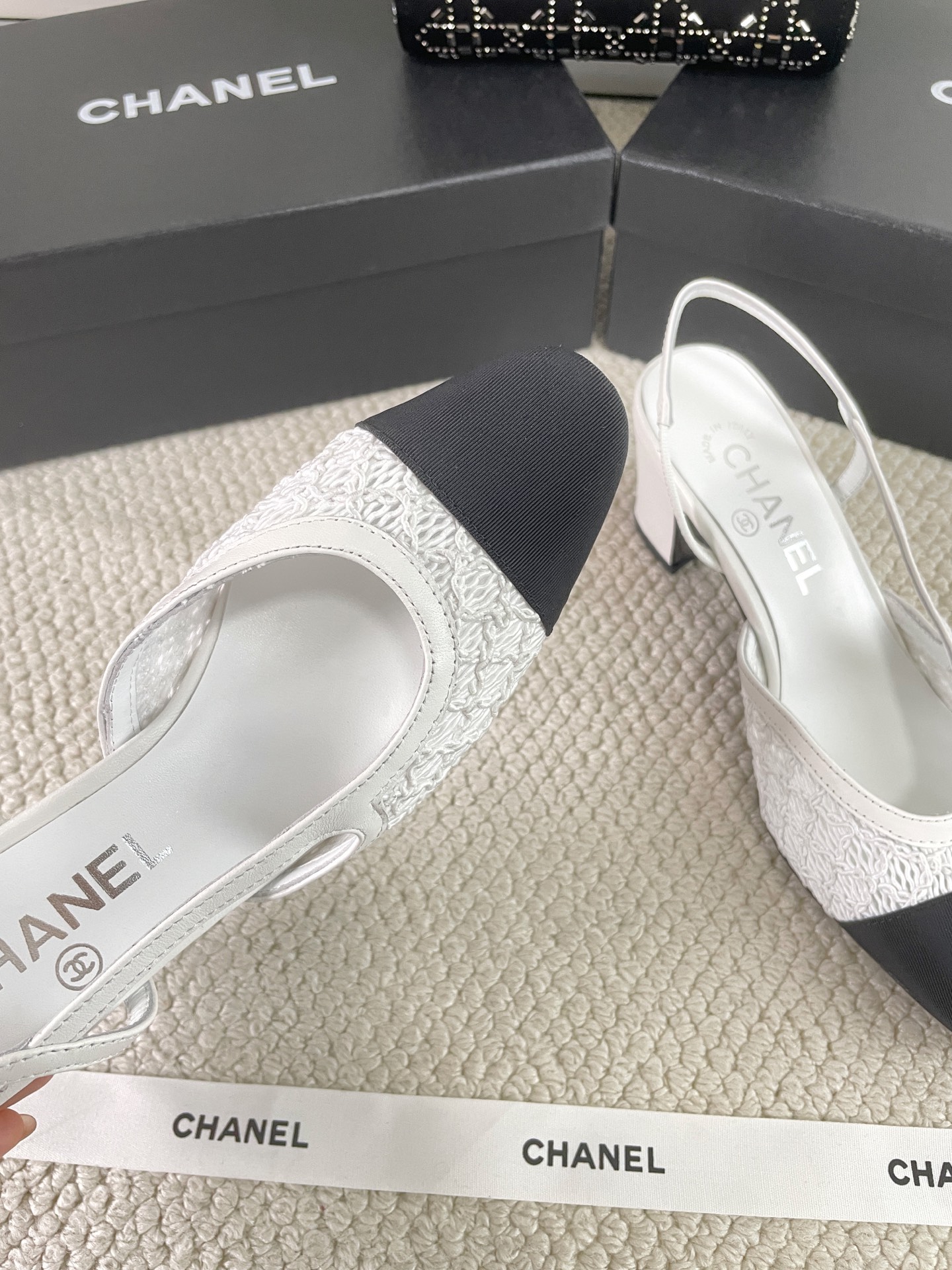 CHANEL Early Spring Woven Mary Jane Single Shoes