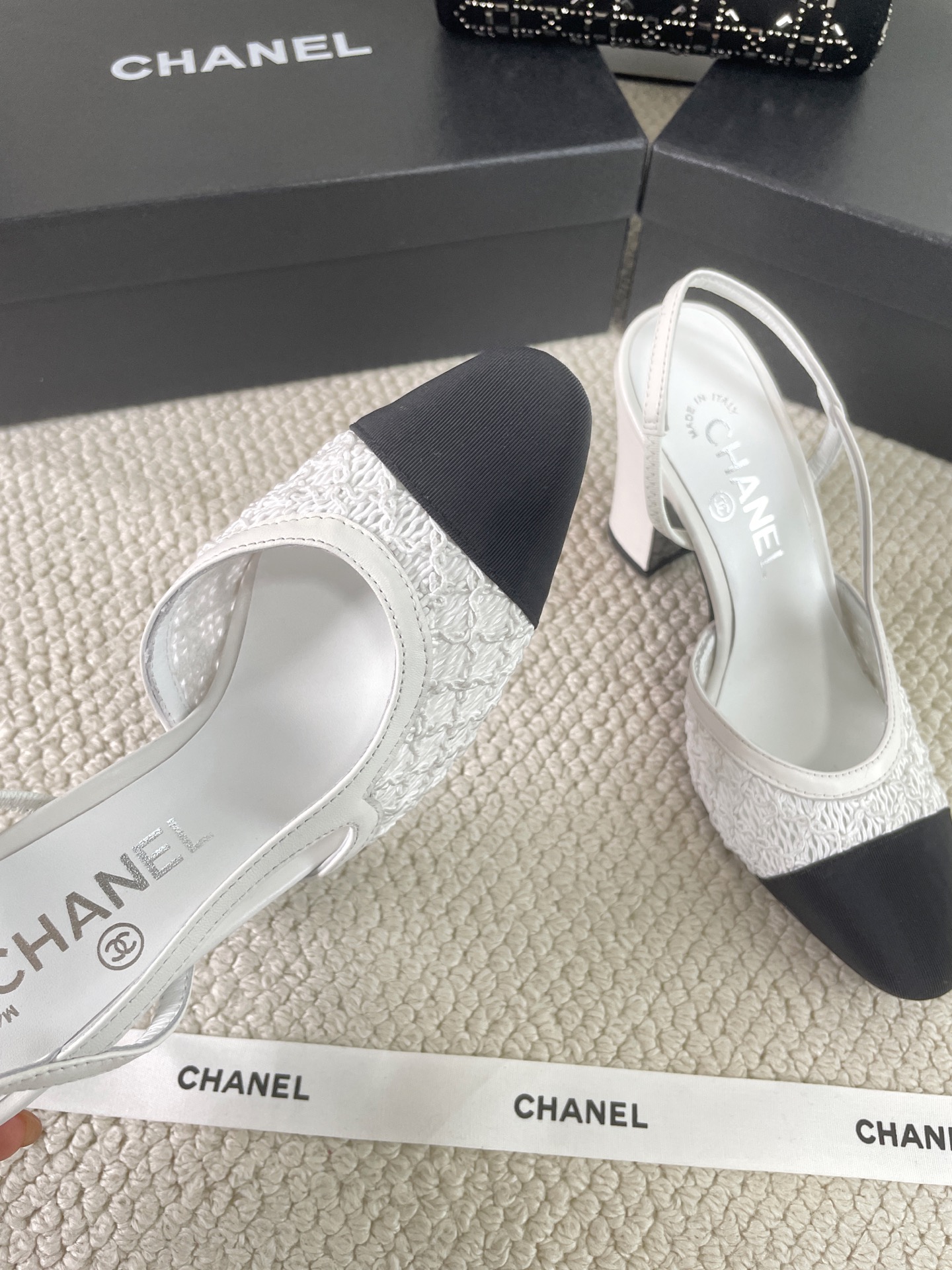 CHANEL 2025 Early Spring Woven Mary Jane Single Shoes