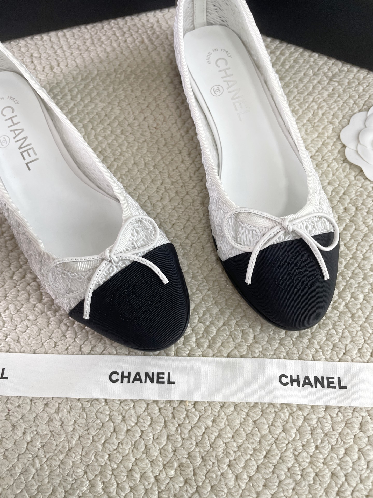 CHANEL Early Spring Woven Mary Jane Single Shoes Sandals