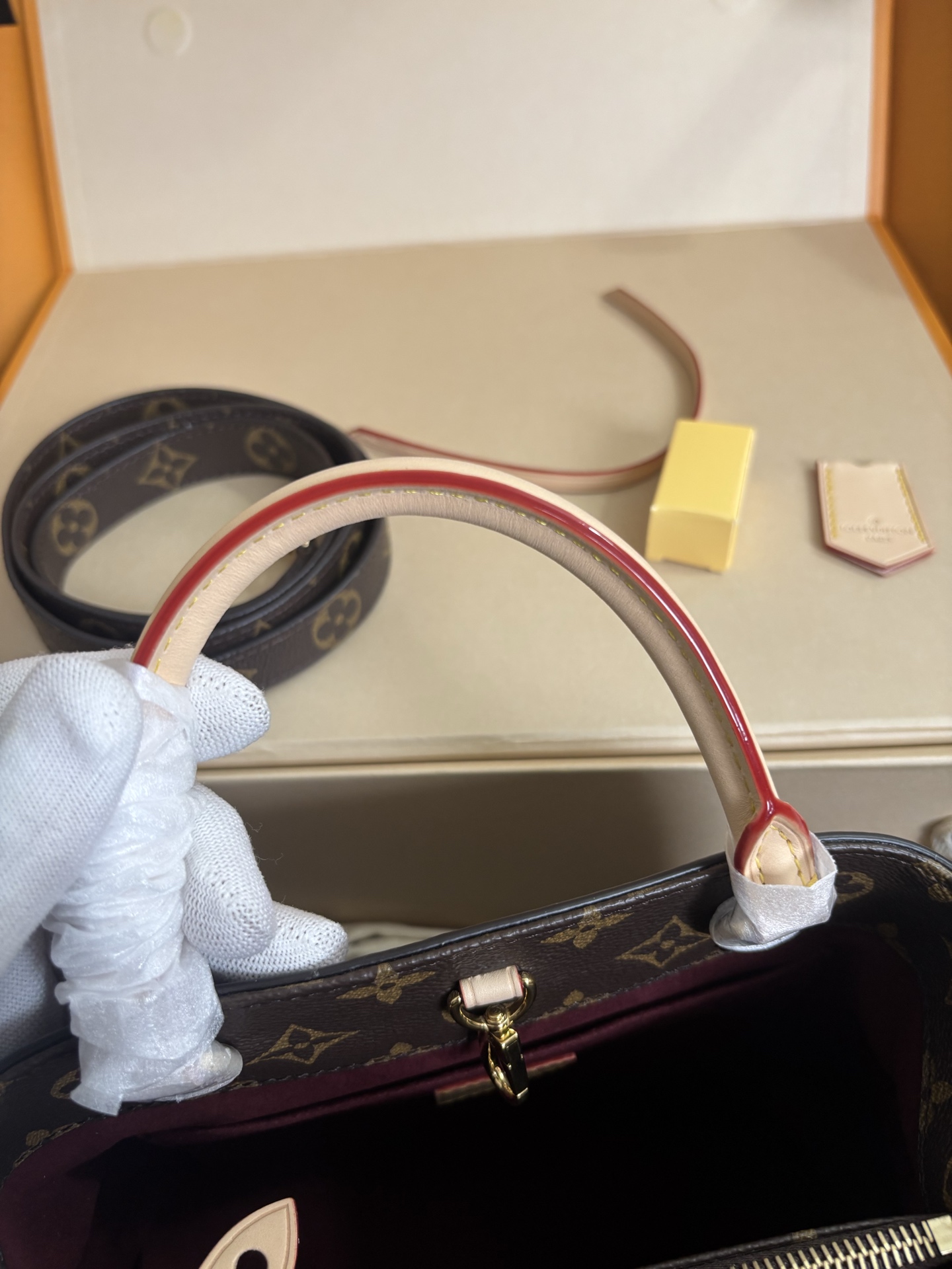 Louis Vuitton Montaigne BB