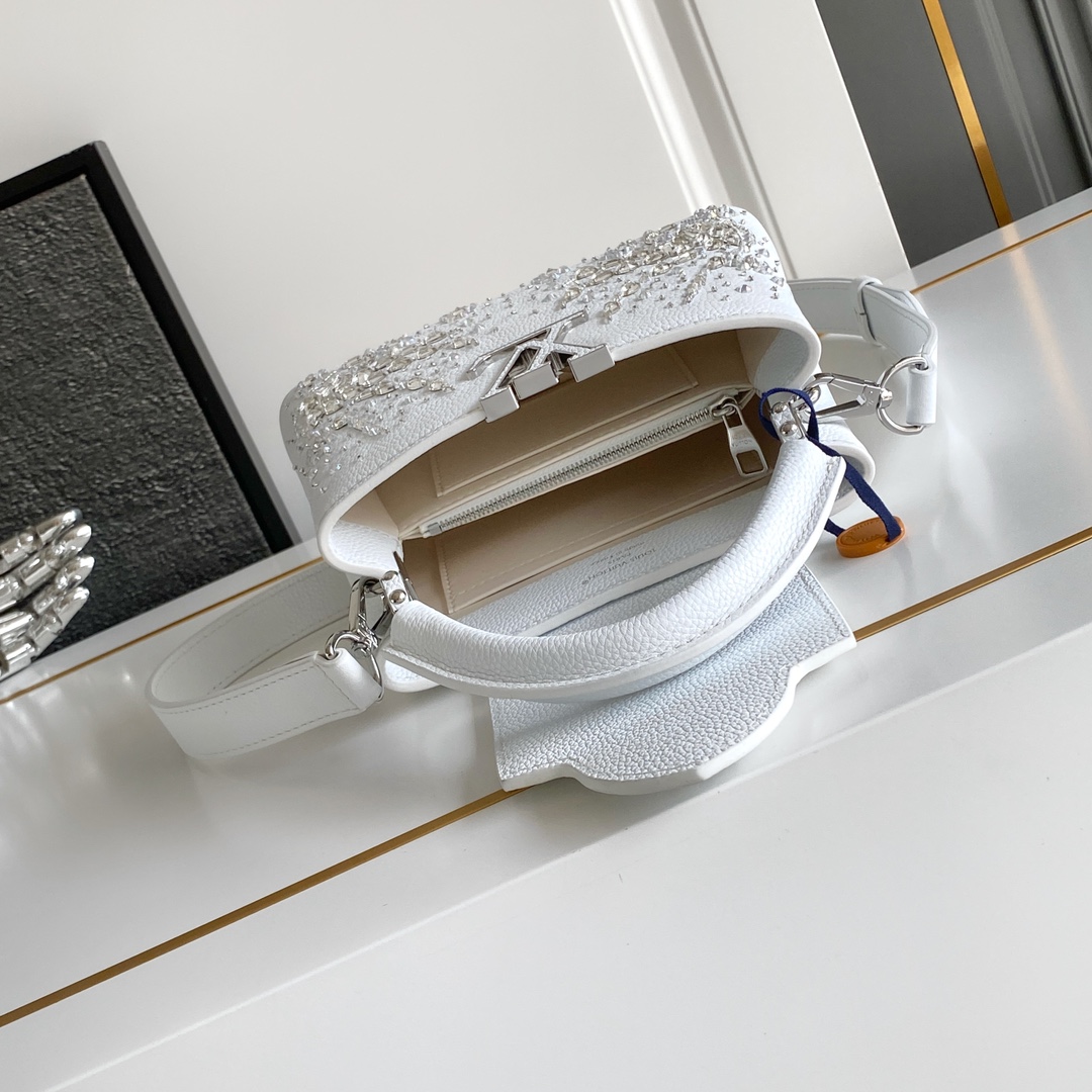 LV New Snow White Bag