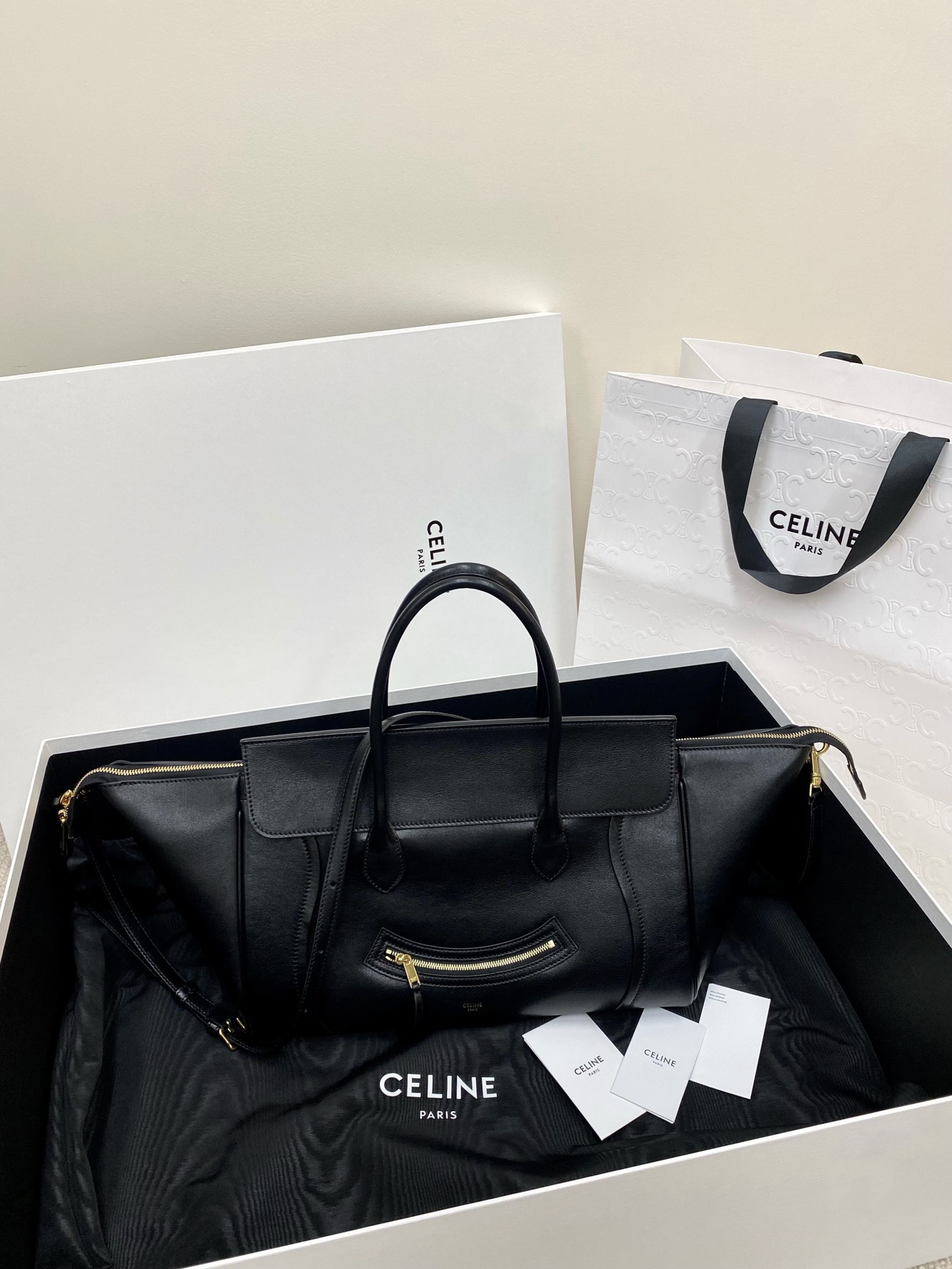 Celine Luggage Classic Smile Bag