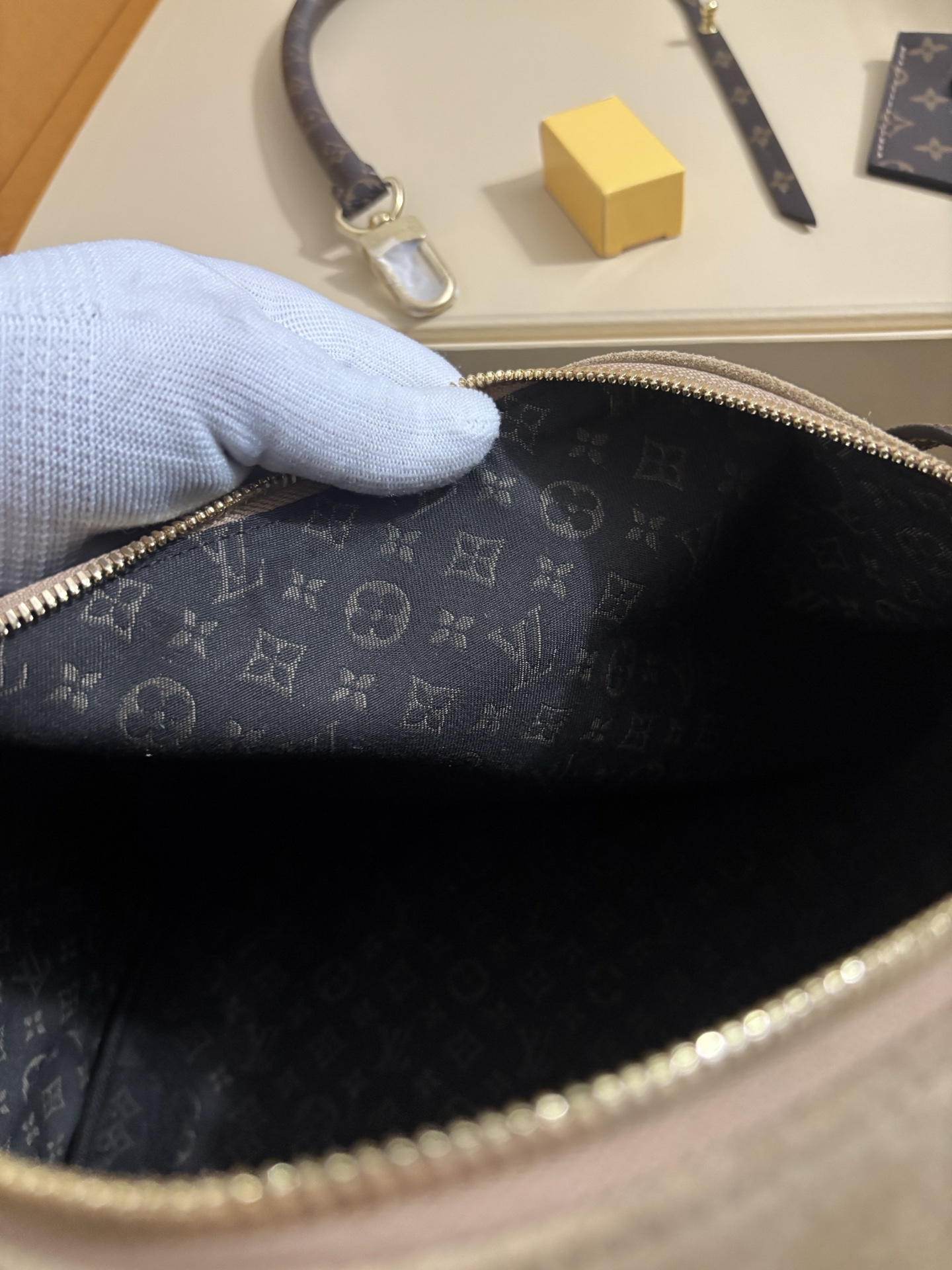 Louis Vuitton Express King of Bags