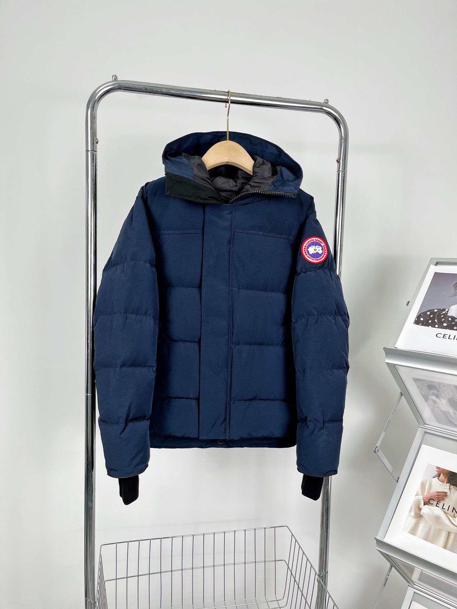 Canada Goose Style 17 Down Jacket
