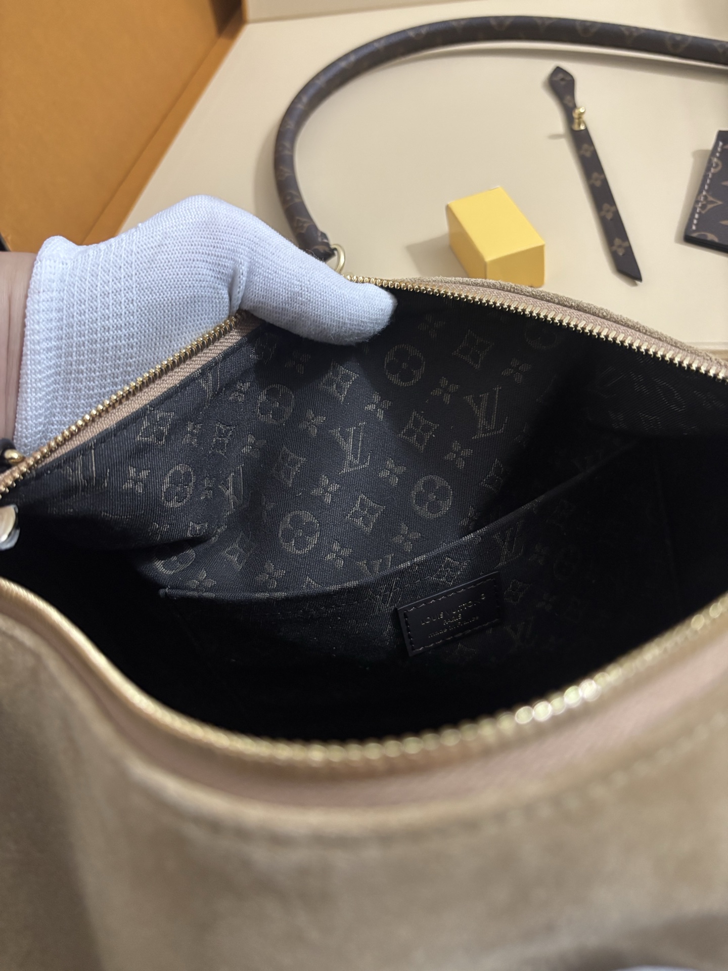 Louis Vuitton Express King of Bags