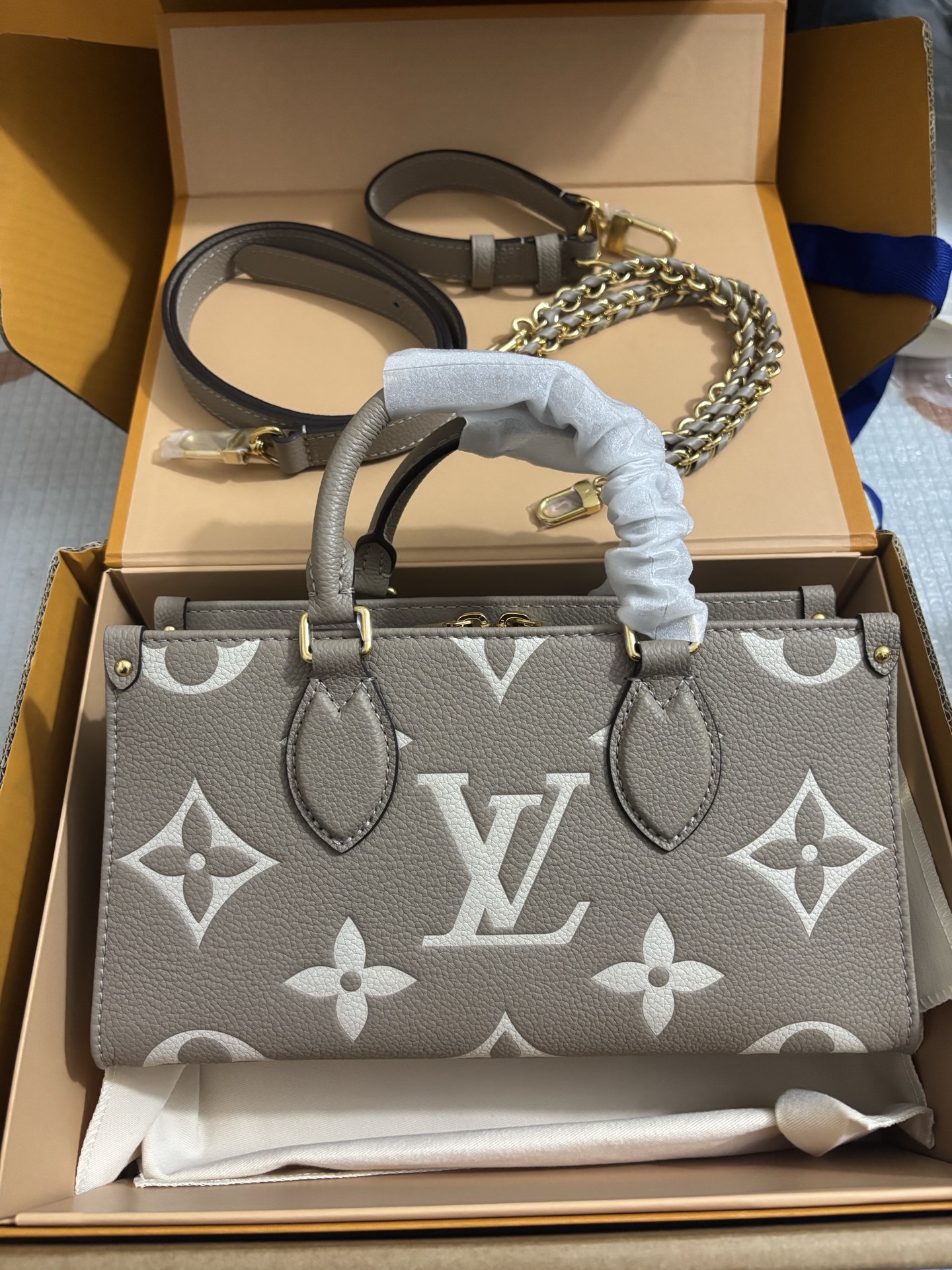 Louis Vuitton OnTheGo East West Handbag