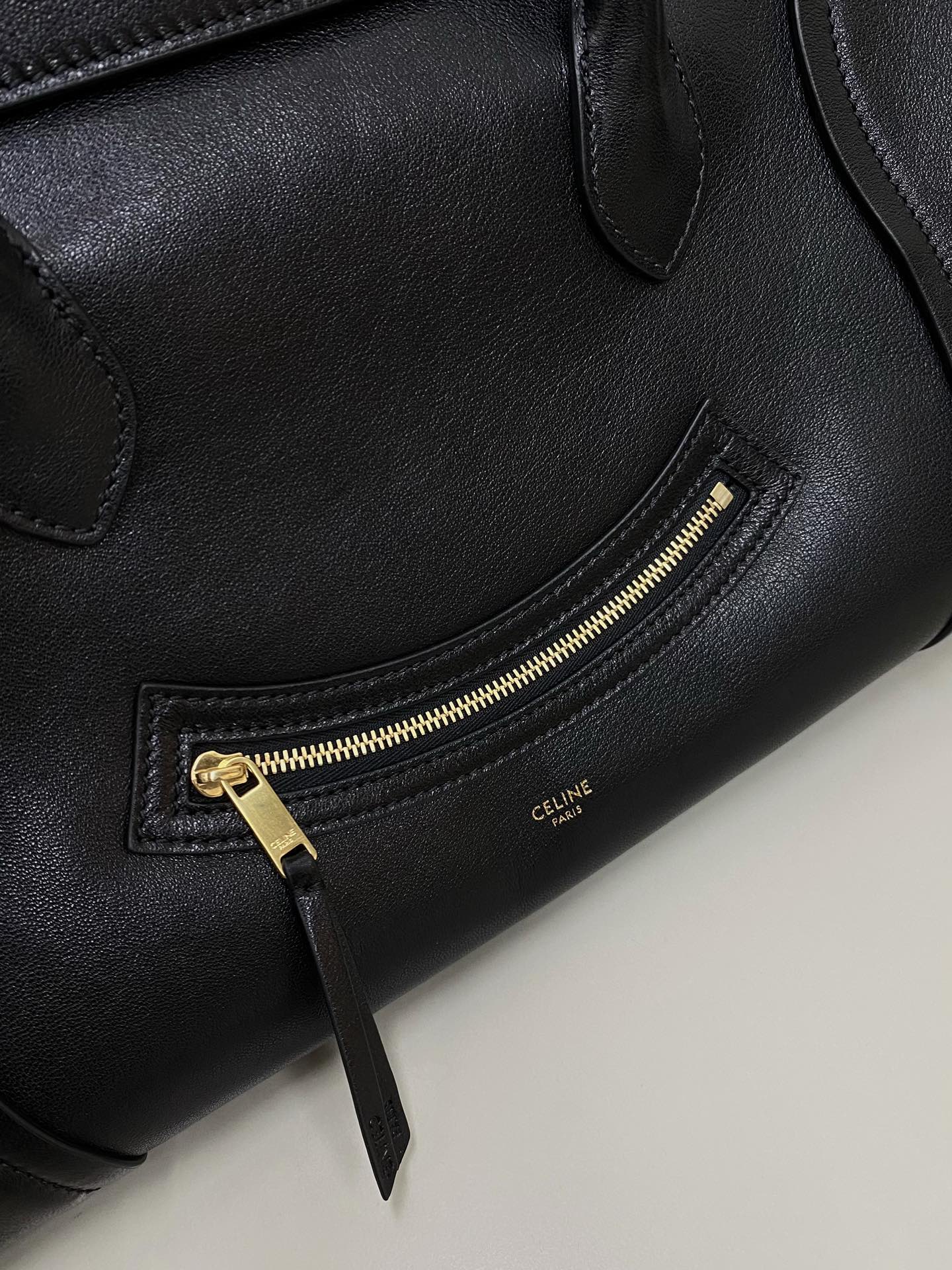 Celine Luggage Classic Smile Bag