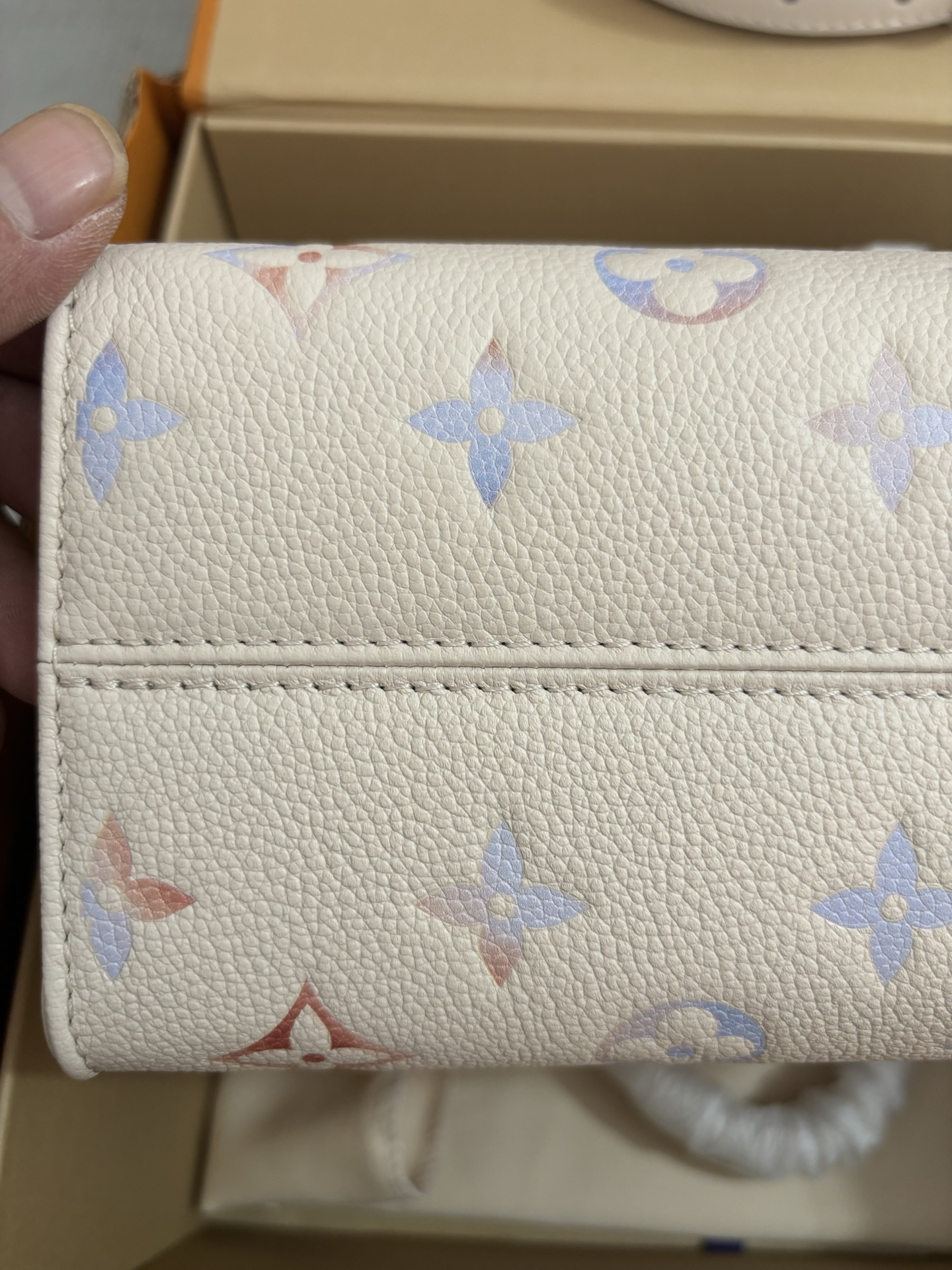 Louis Vuitton Onthego Small Handbag