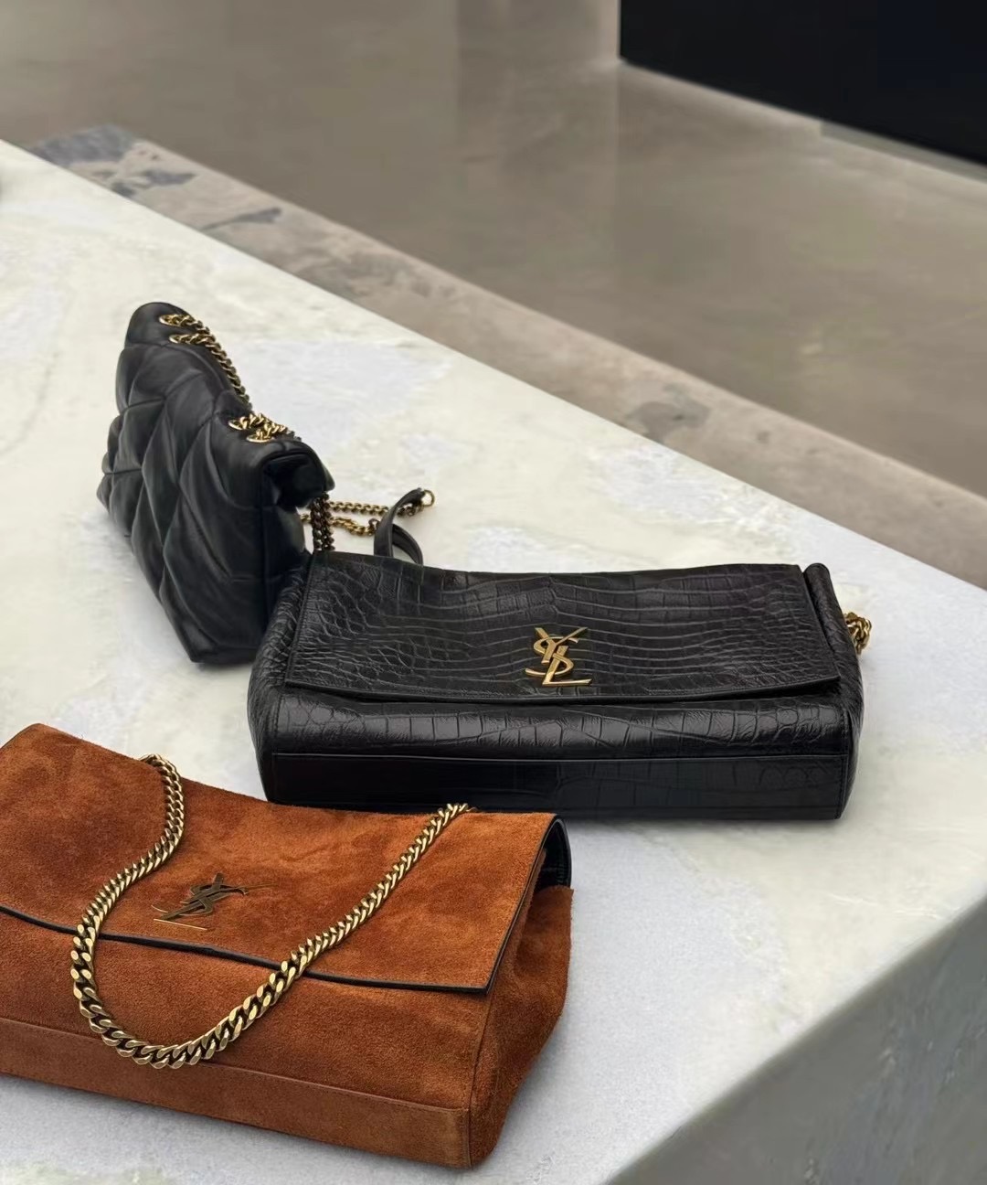 Kata Black Crocodile Pattern Double-Sided Bag