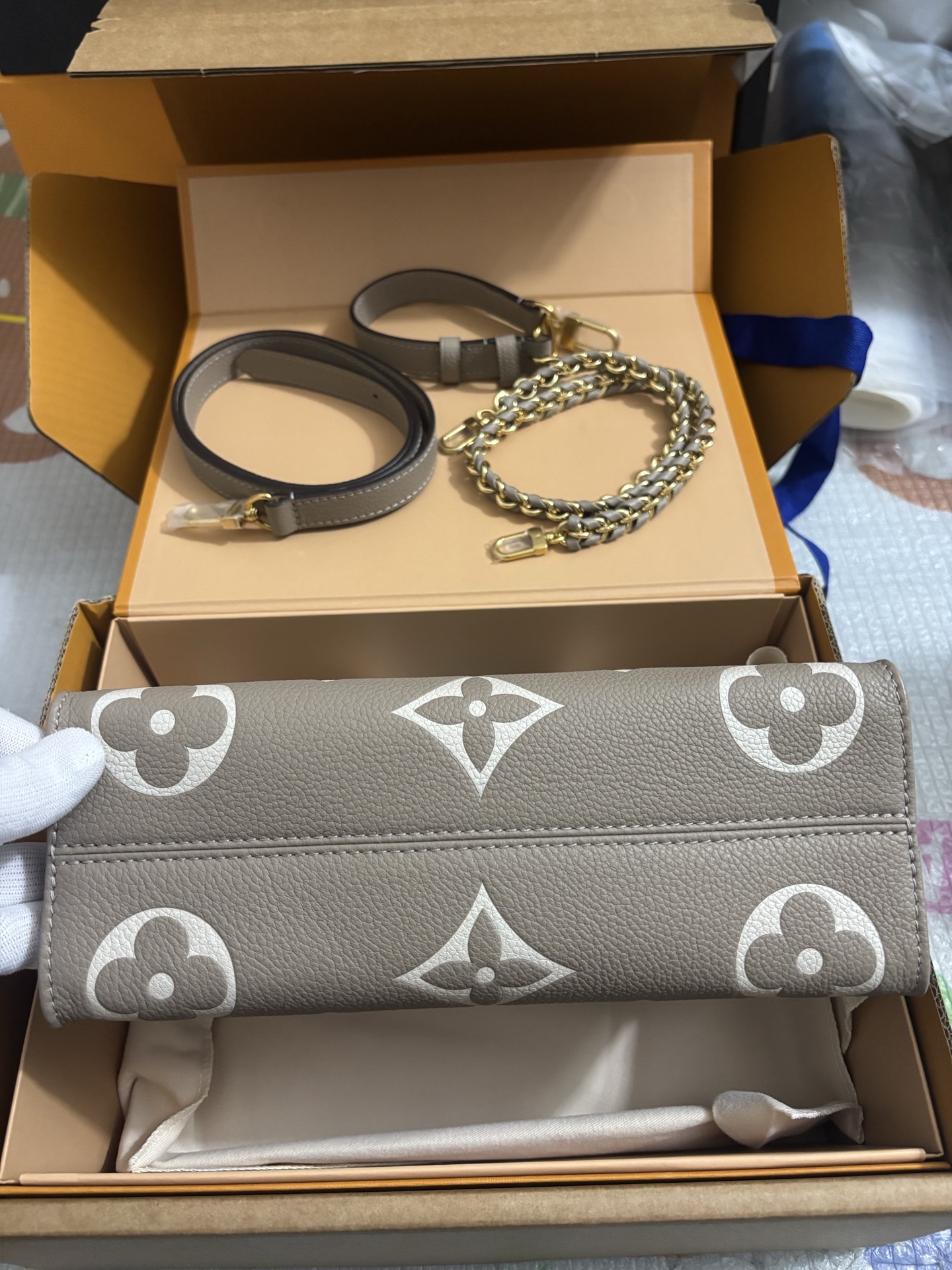 Louis Vuitton OnTheGo East West Handbag