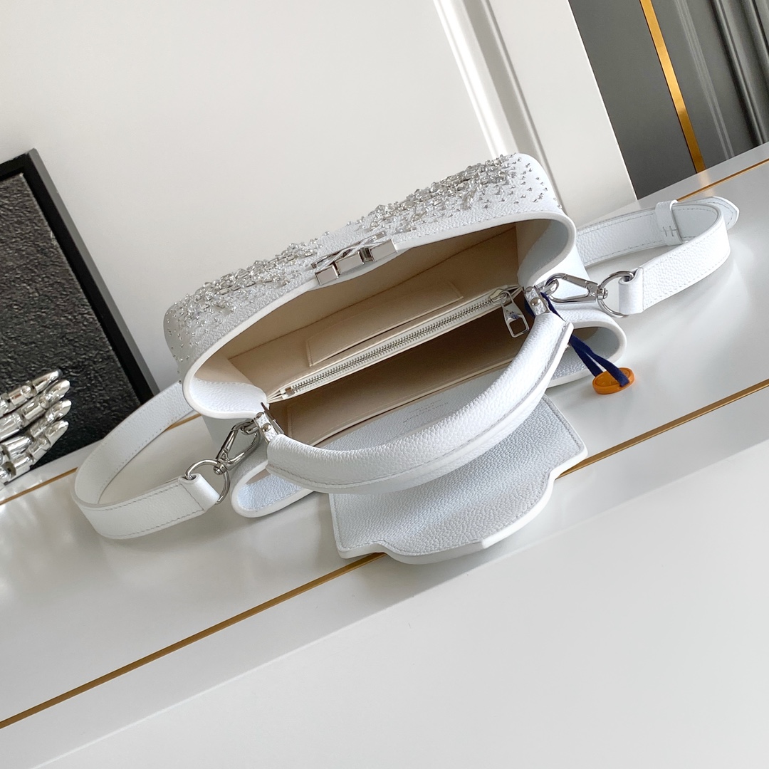 LV New Snow White Bag