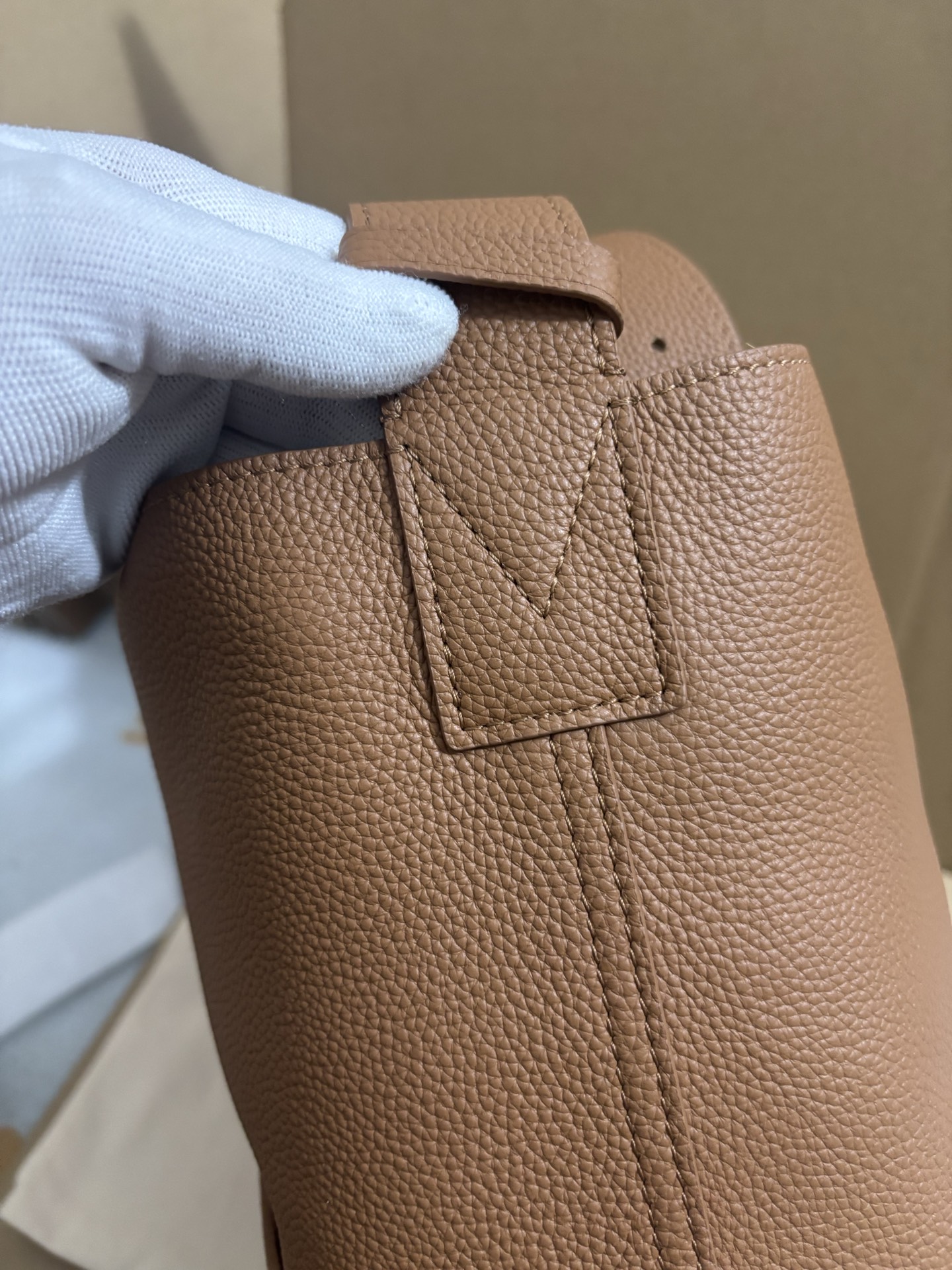 Louis Vuitton Three-Tone Verso Hobo Handbag