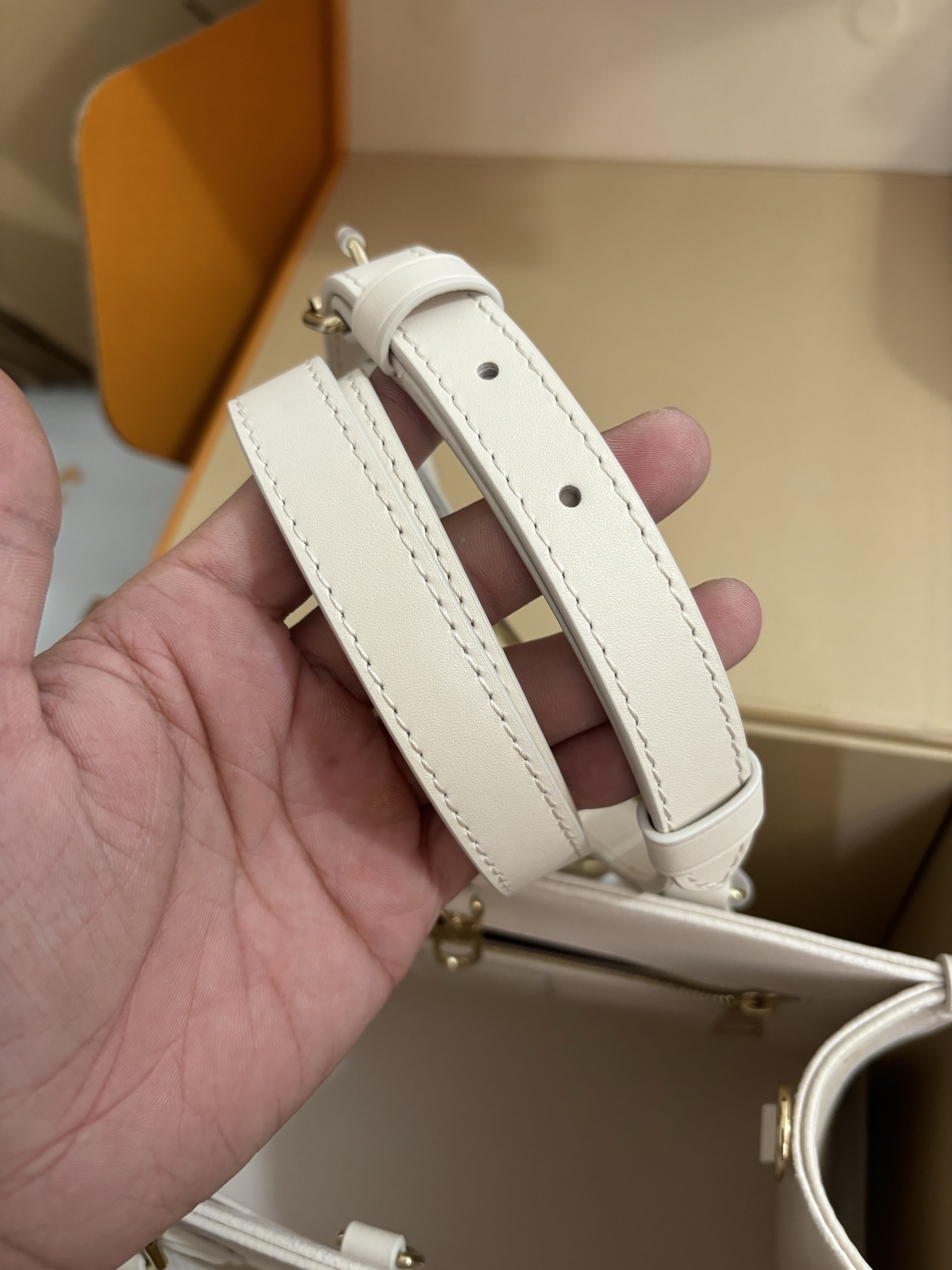 Louis Vuitton Onthego Small Handbag