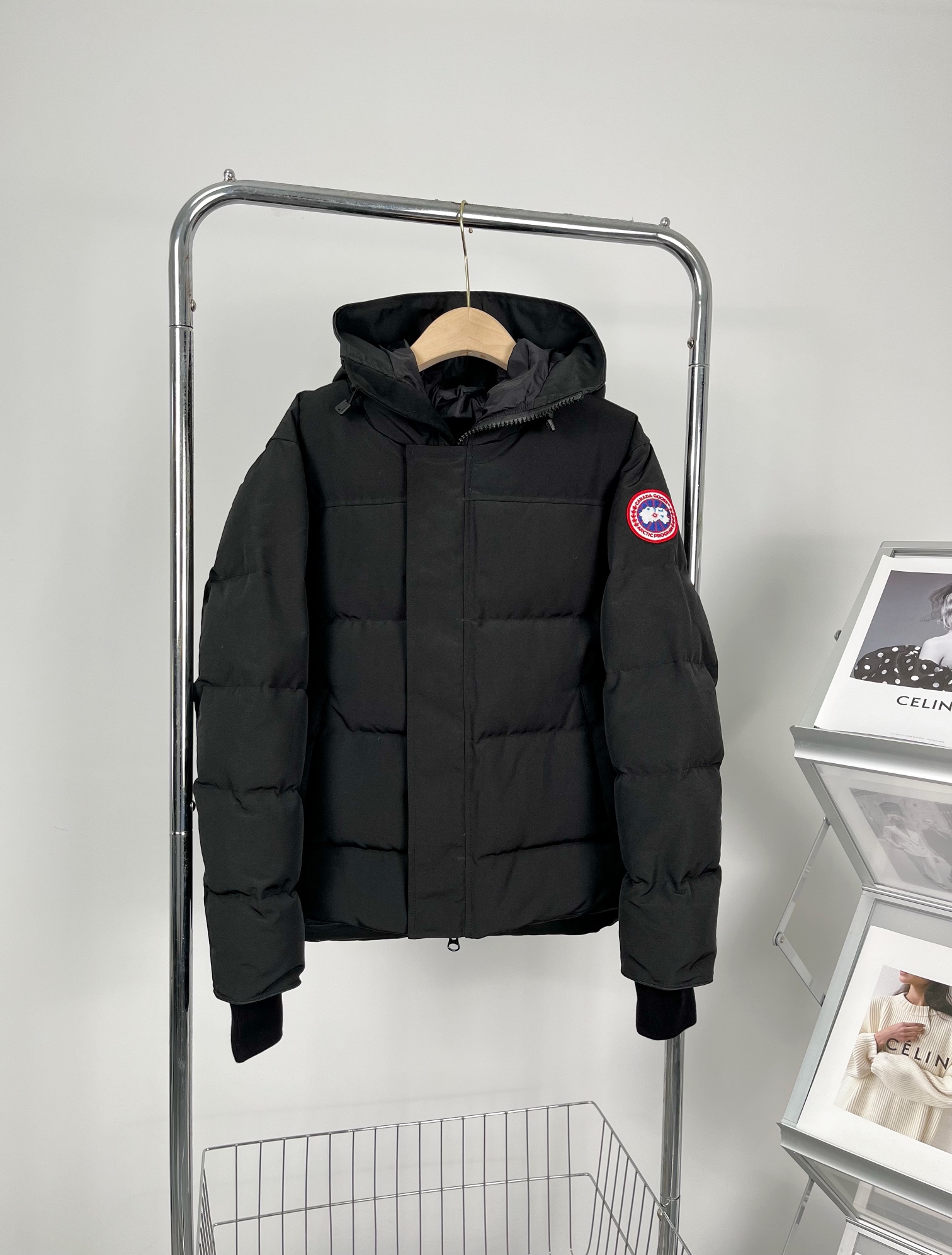 Canada Goose Style 17 Down Jacket