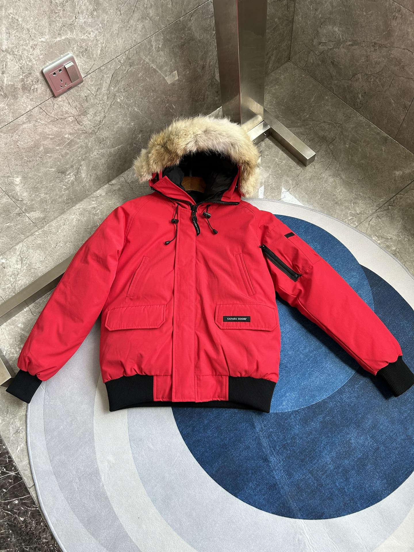 Canada Goose Style 01 Bomber Down Jacket