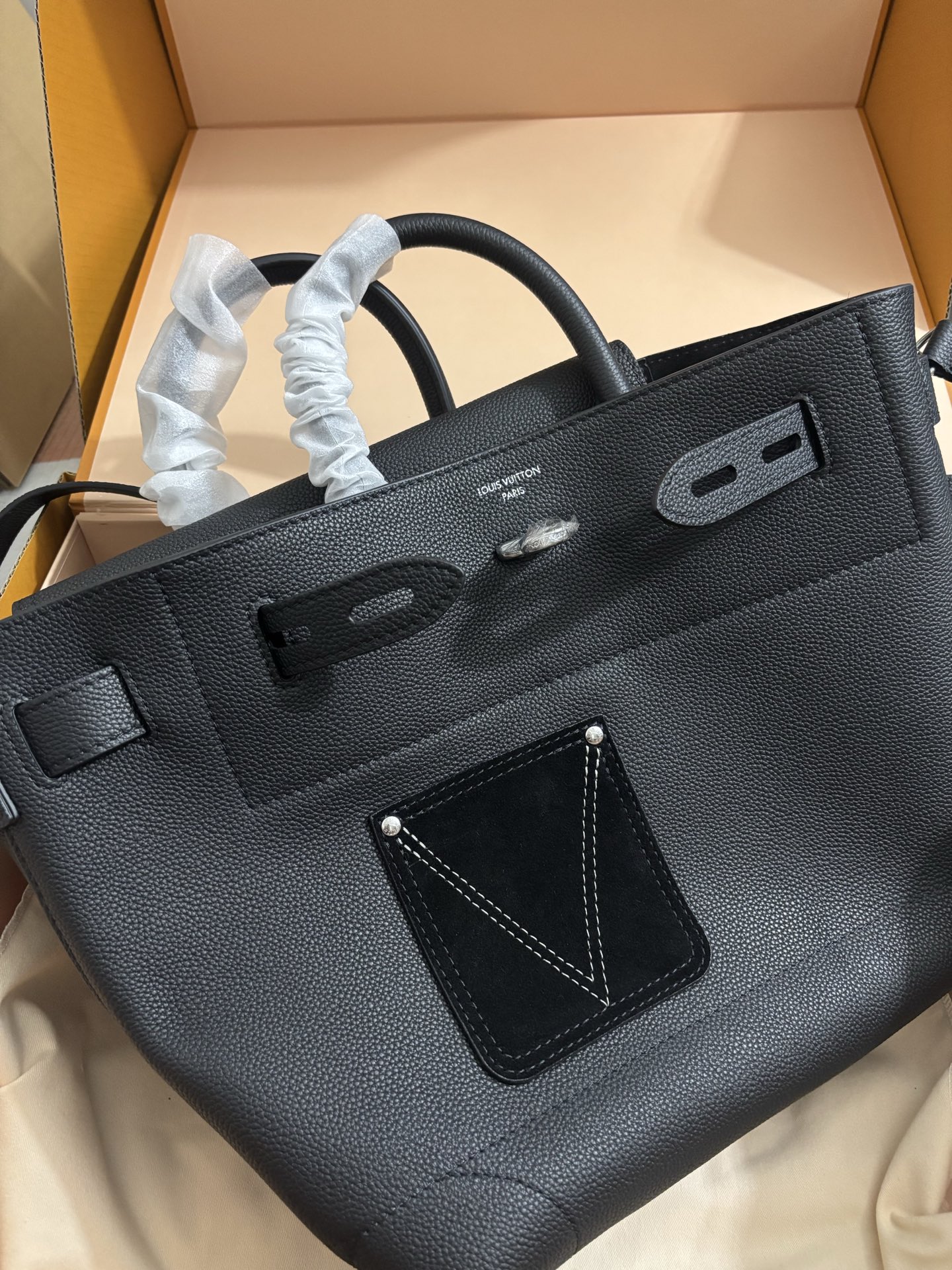 Louis Vuitton STEAMER 30 Handbag