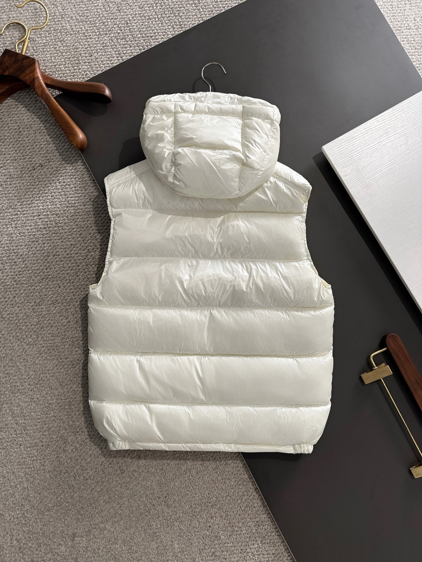 𝗠𝗼𝗻𝗰𝗲𝗿 Down Vest