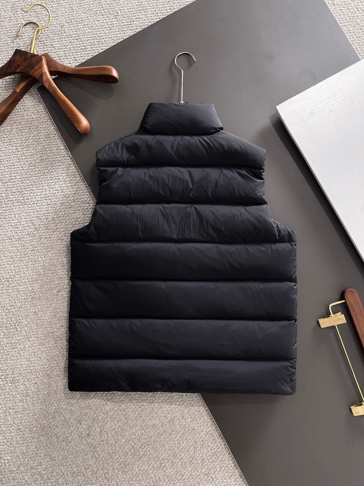 𝗠𝗼𝗻𝗰𝗲𝗿 Down Vest