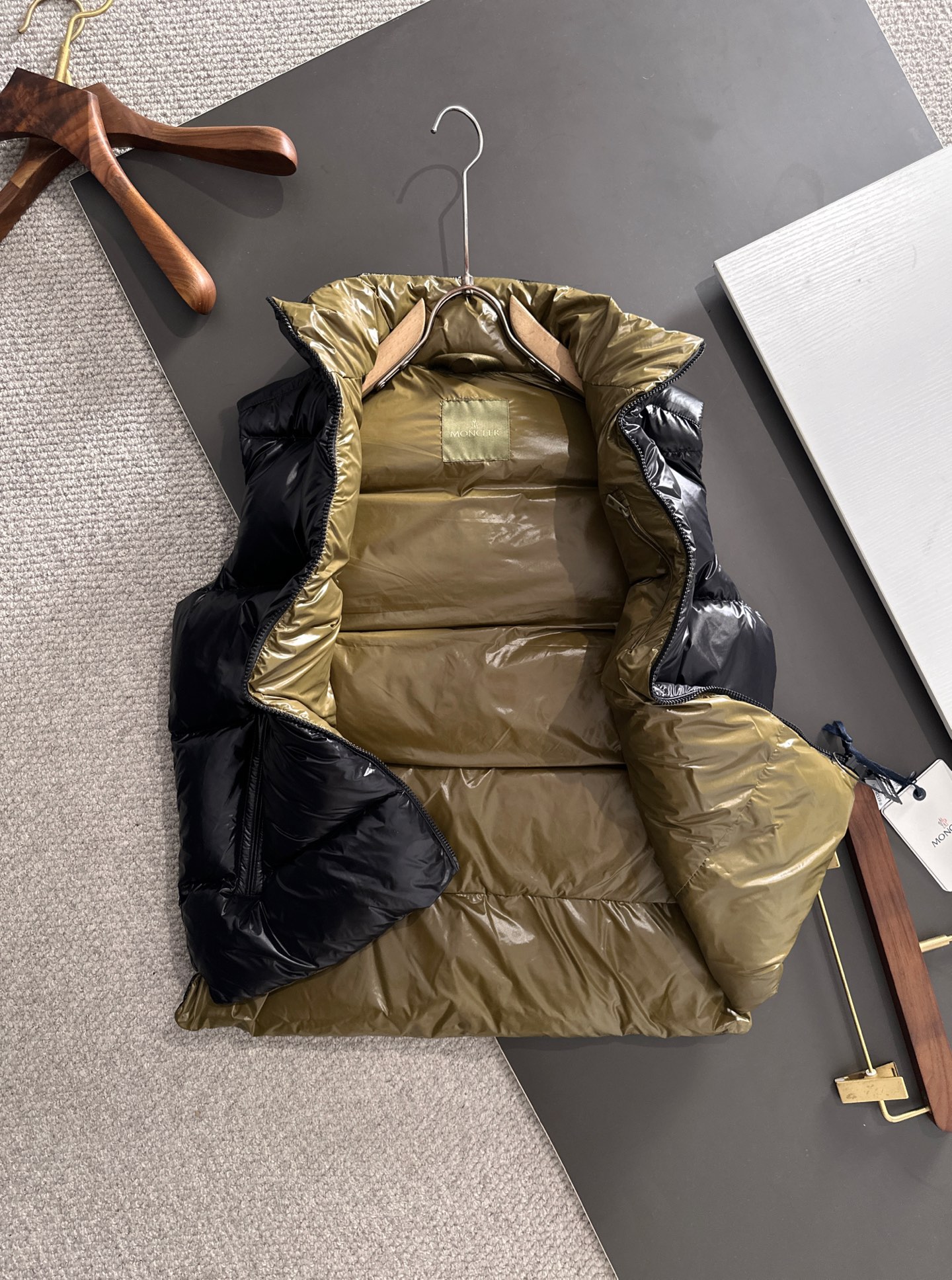 𝗠𝗼𝗻𝗰𝗲𝗿  New Down Vest