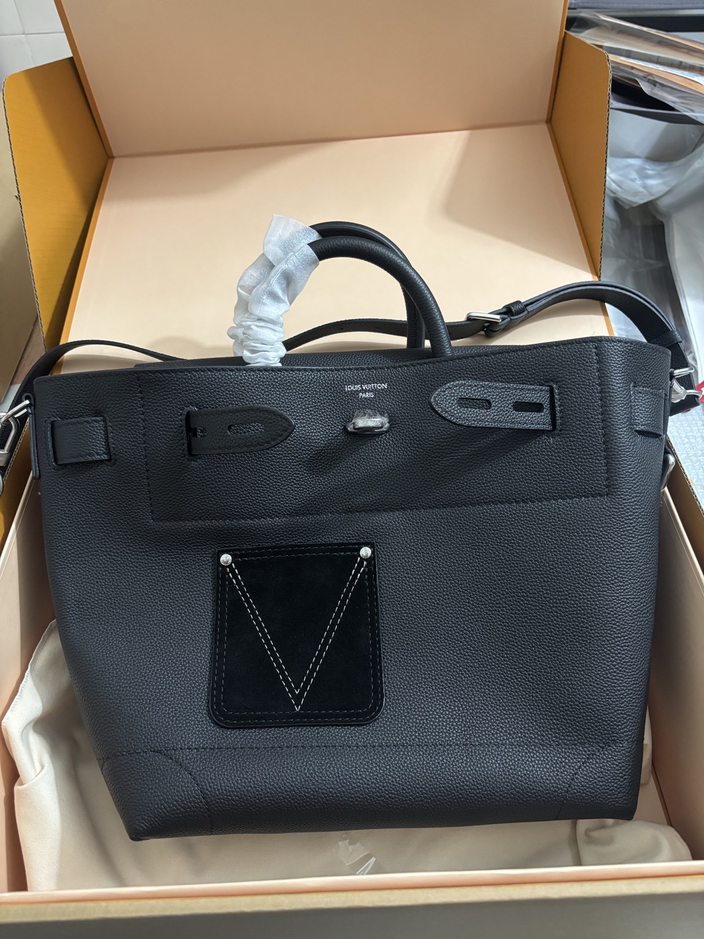 Louis Vuitton STEAMER 30 Handbag