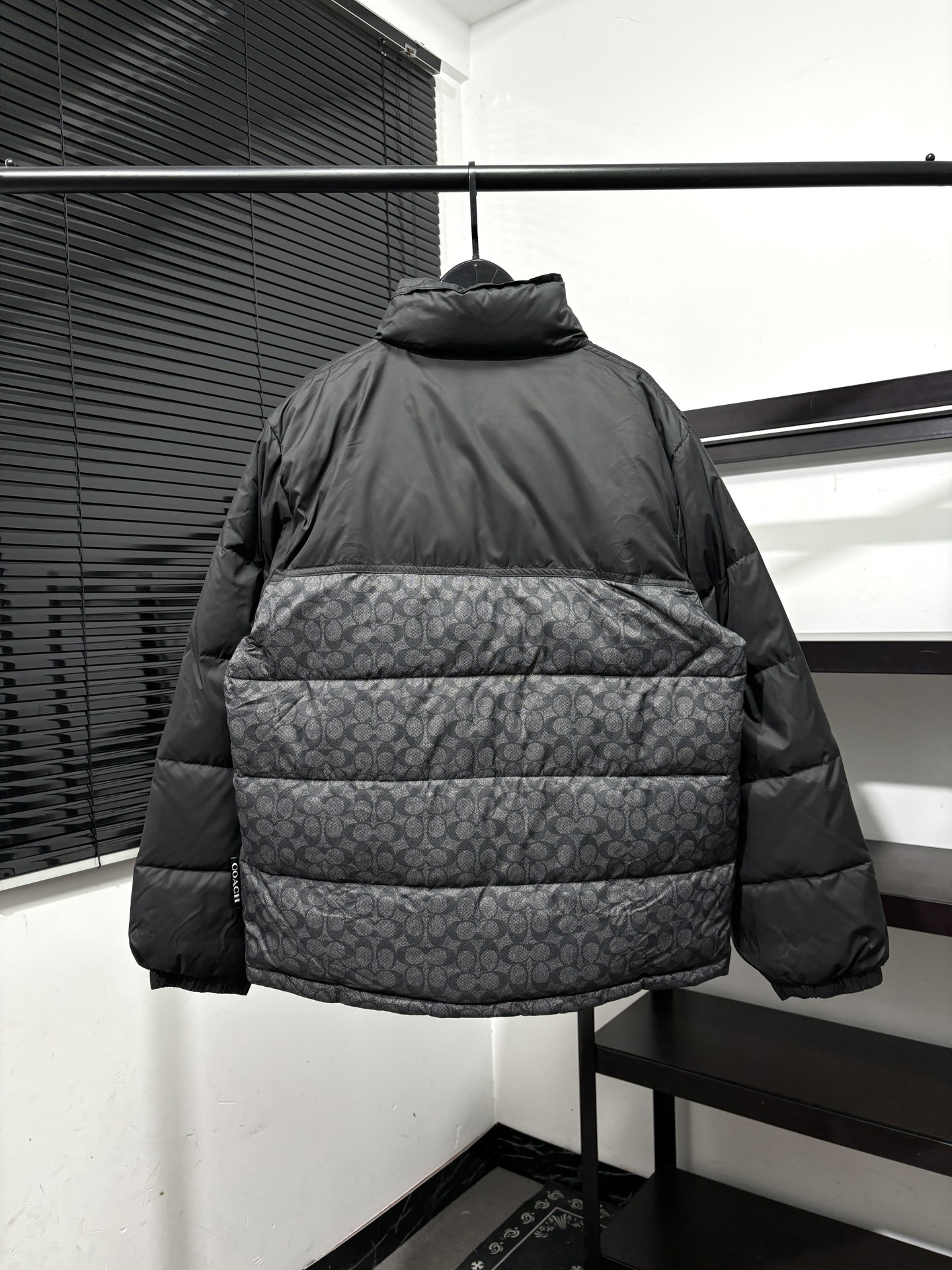 Coach down jacket​