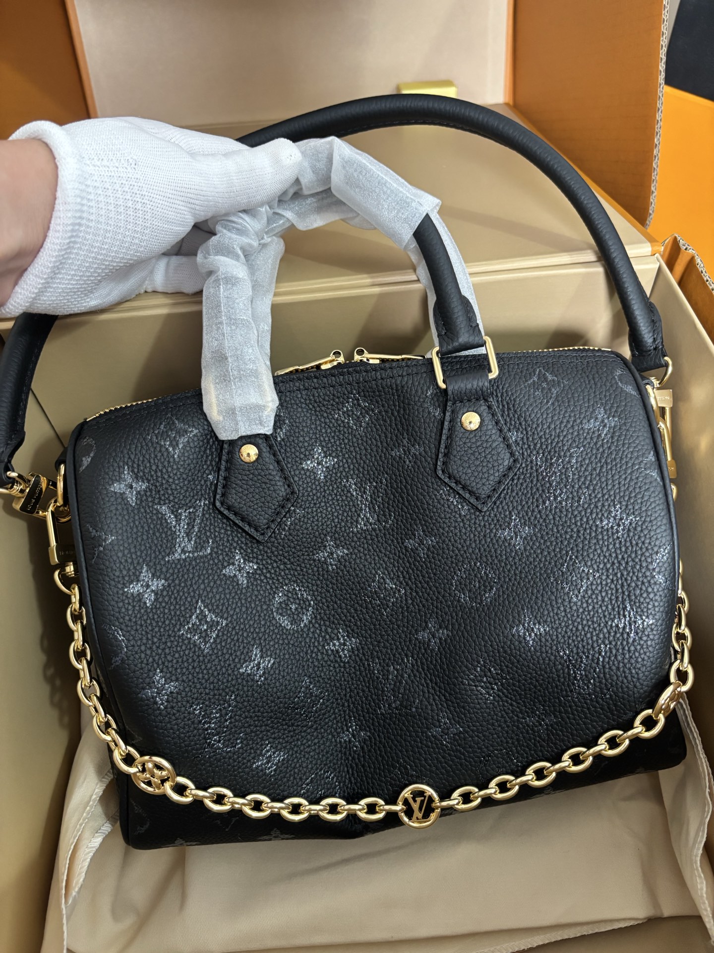 Louis Vuitton Speedy Bandoulière 25 Handbag