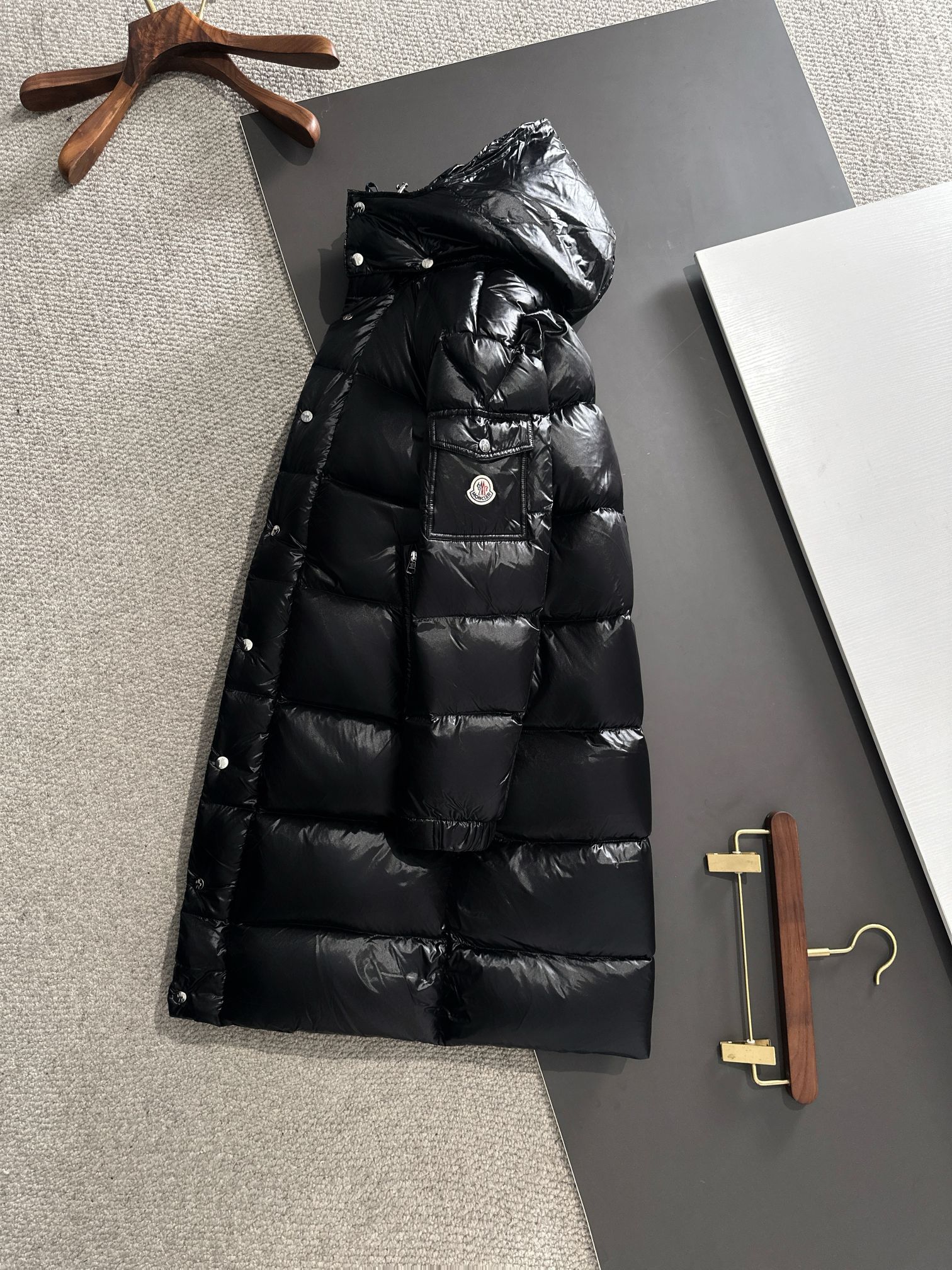 𝗠𝗼𝗻𝗰𝗲𝗿 Shiny Long Maya Classic Celebrity同款 Down Coat