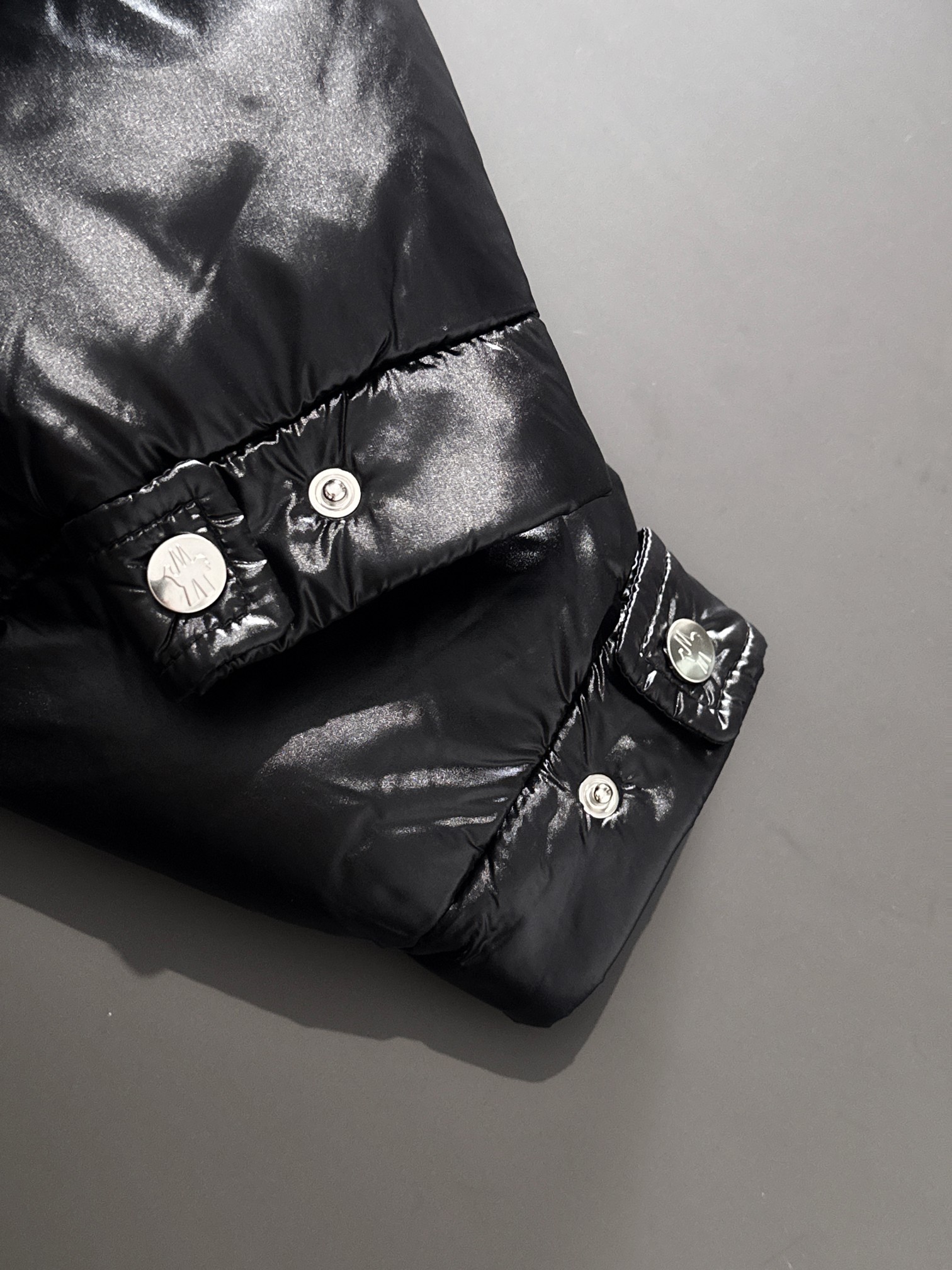 𝗠𝗼𝗻𝗰𝗲𝗿 Shiny Long Maya Classic Celebrity同款 Down Coat