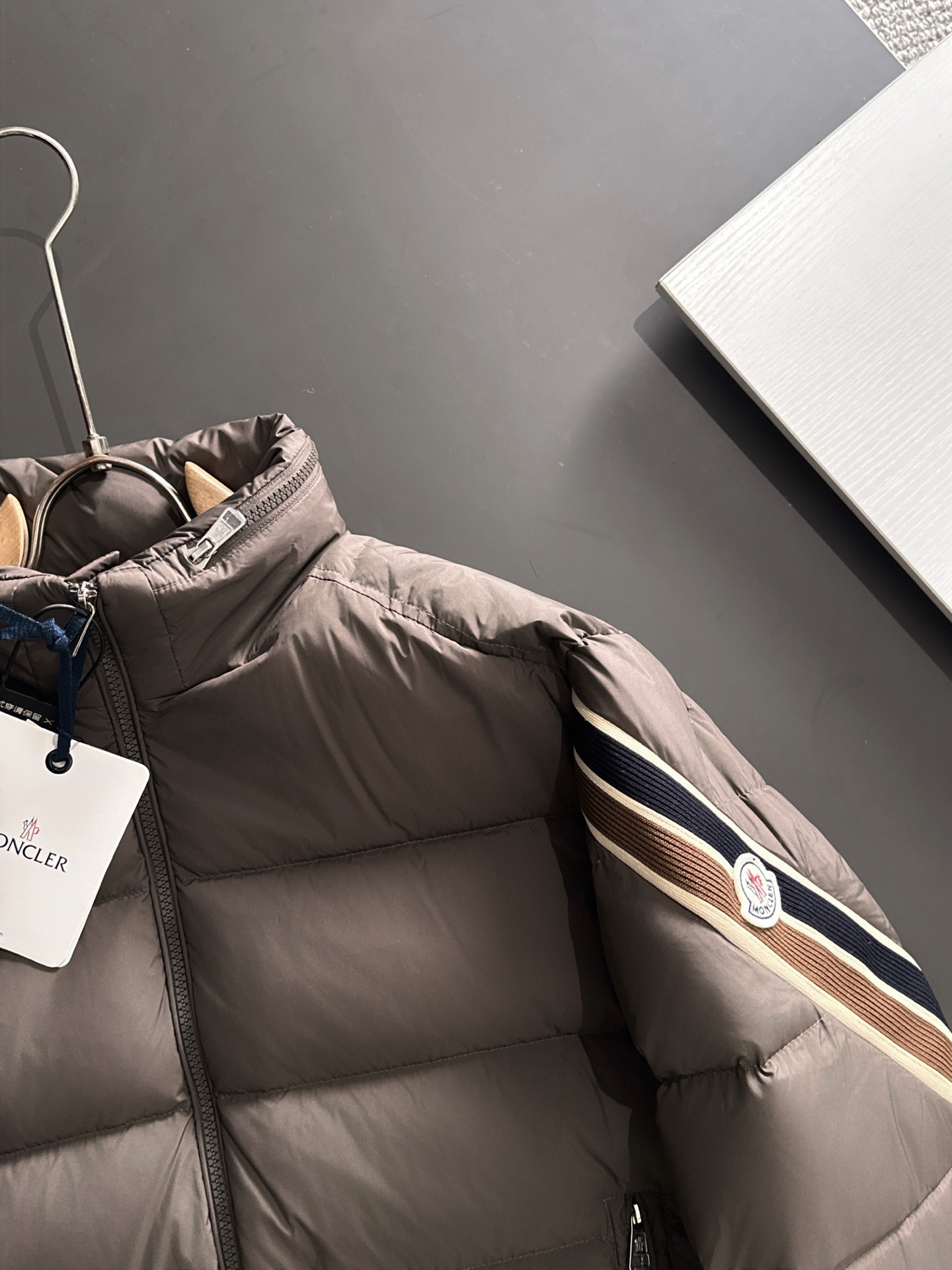 𝗠𝗼𝗻𝗰𝗲𝗿 Down Vest