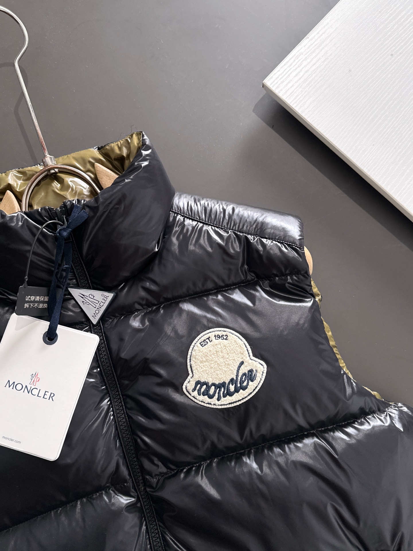 𝗠𝗼𝗻𝗰𝗲𝗿  New Down Vest