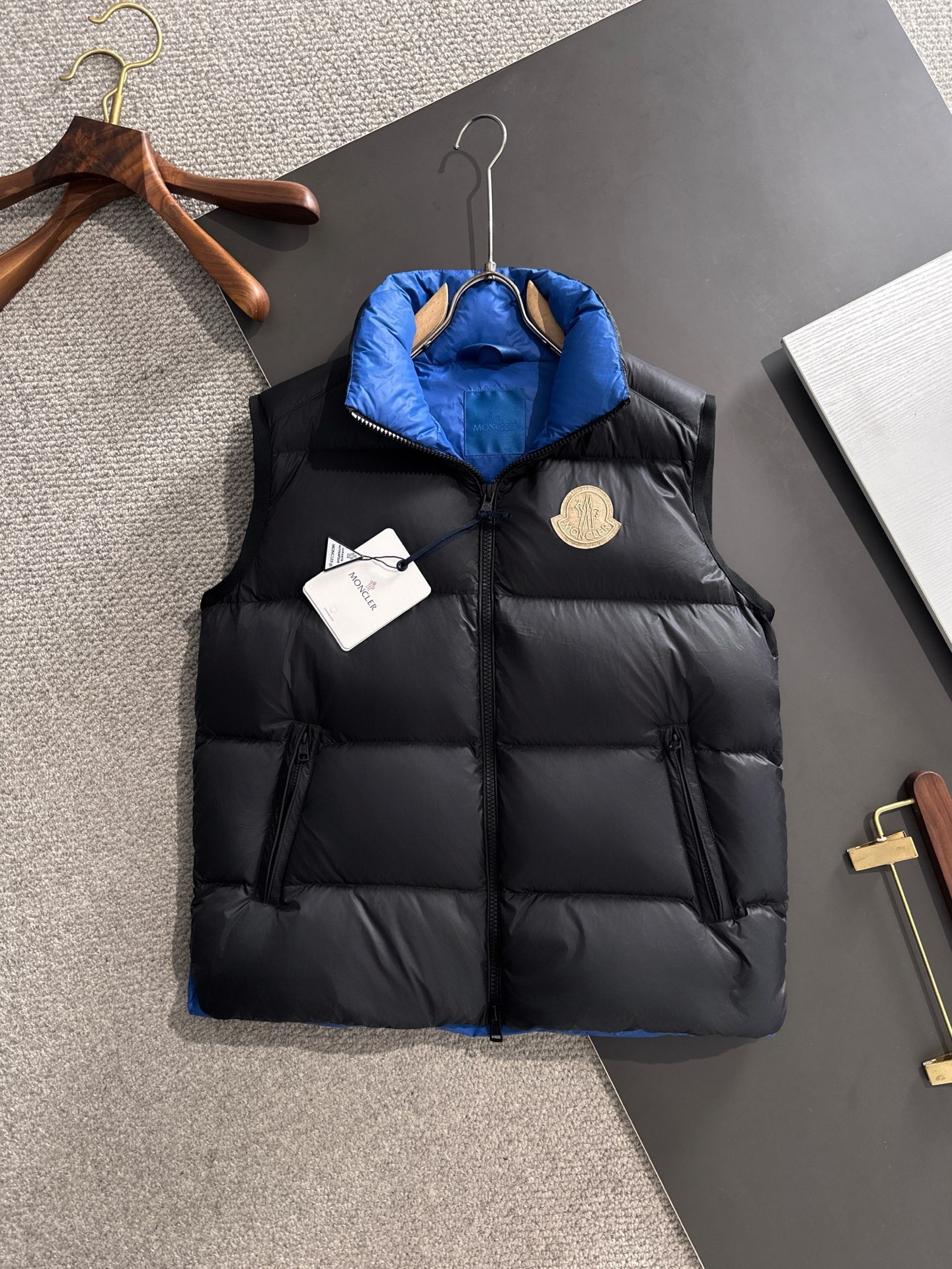 𝗠𝗼𝗻𝗰𝗲𝗿 Down Vest