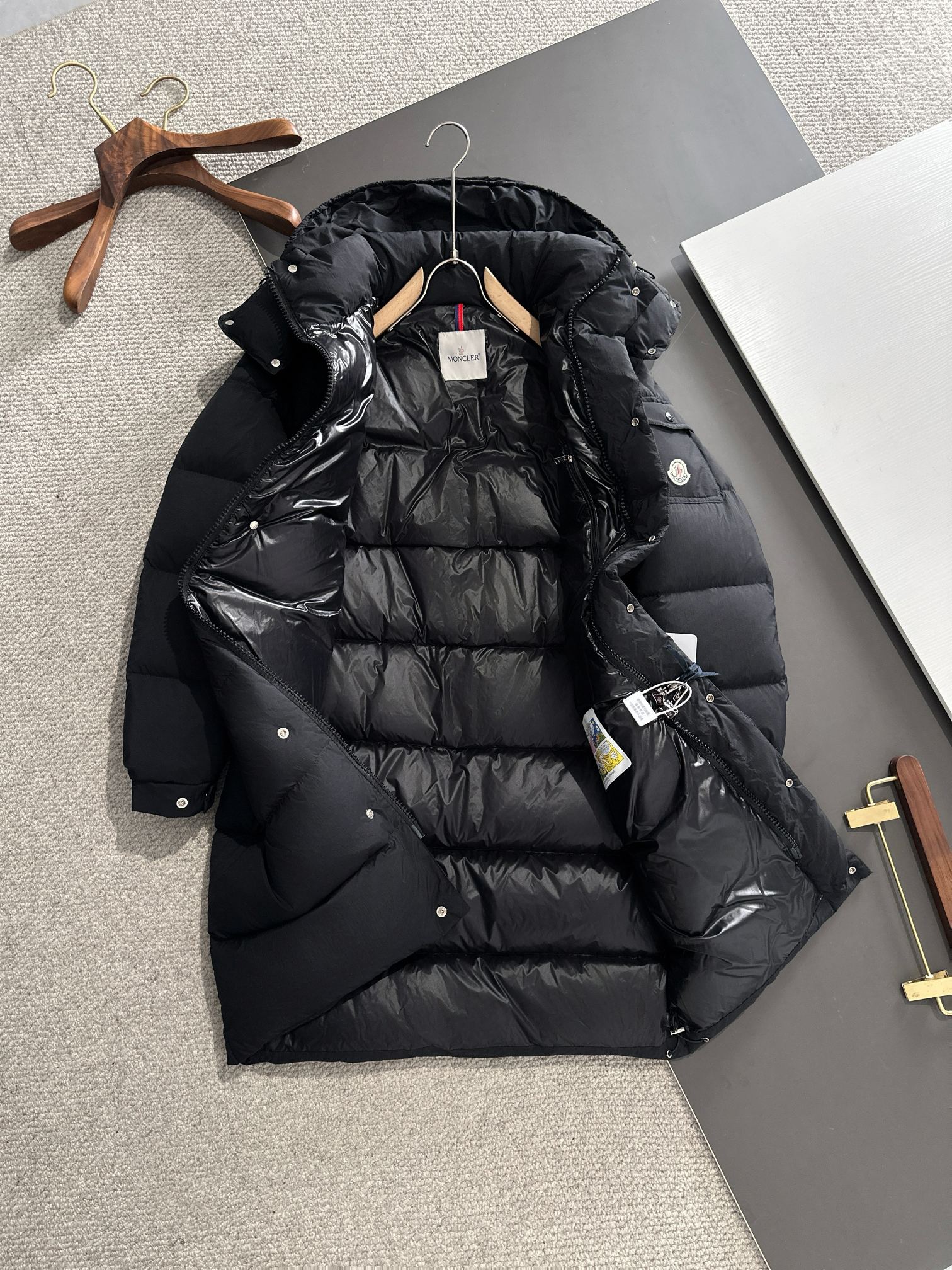 𝗠𝗼𝗻𝗰𝗲𝗿 Matte Maya Long Down Coat