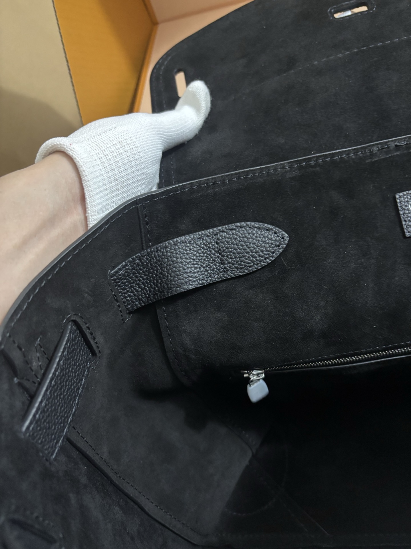 Louis Vuitton STEAMER 30 Handbag