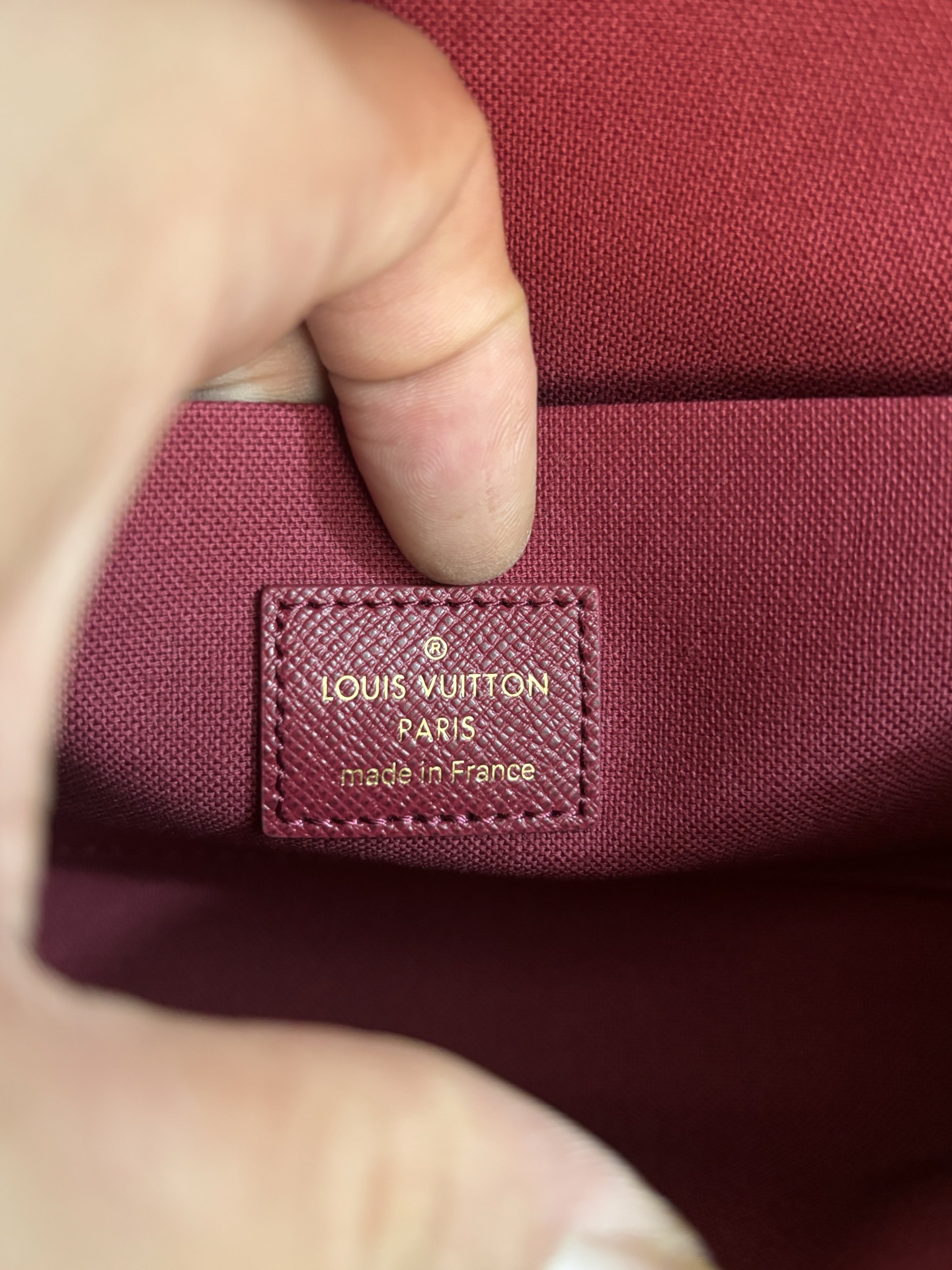 Louis Vuitton POCHETTE FÉLICIE Chain Bag