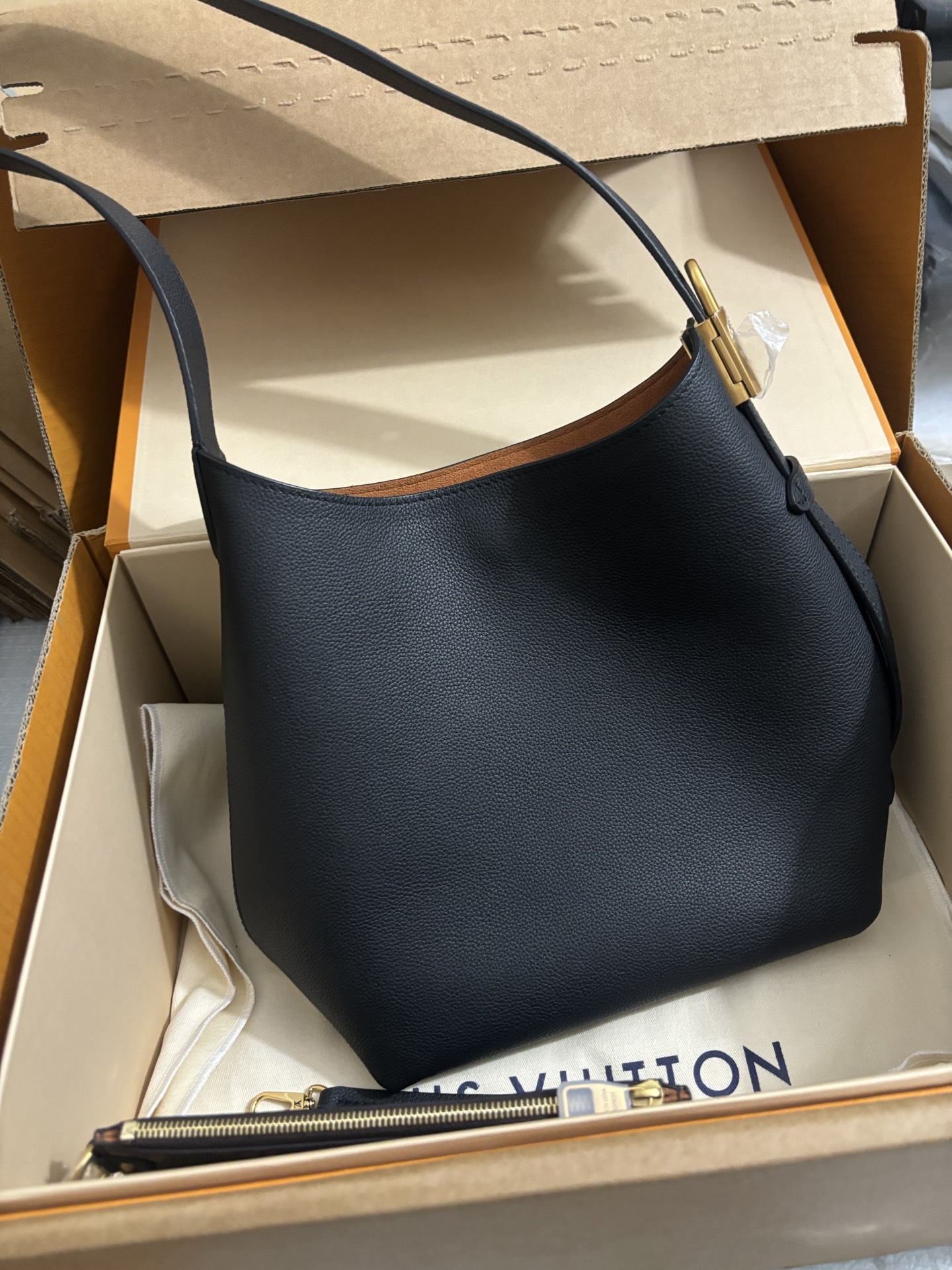 Louis Vuitton Low Key Hobo Sj Small Handbag