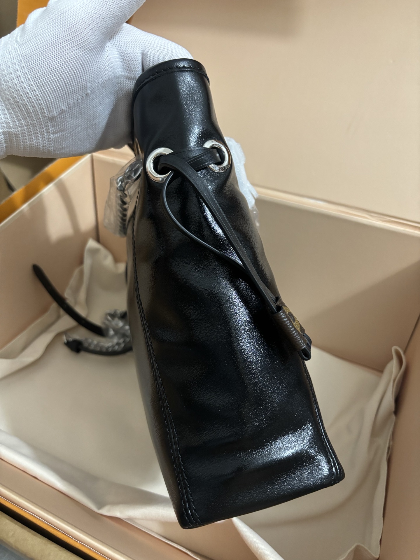 Louis Vuitton OFF DUTY VIBE Backpack