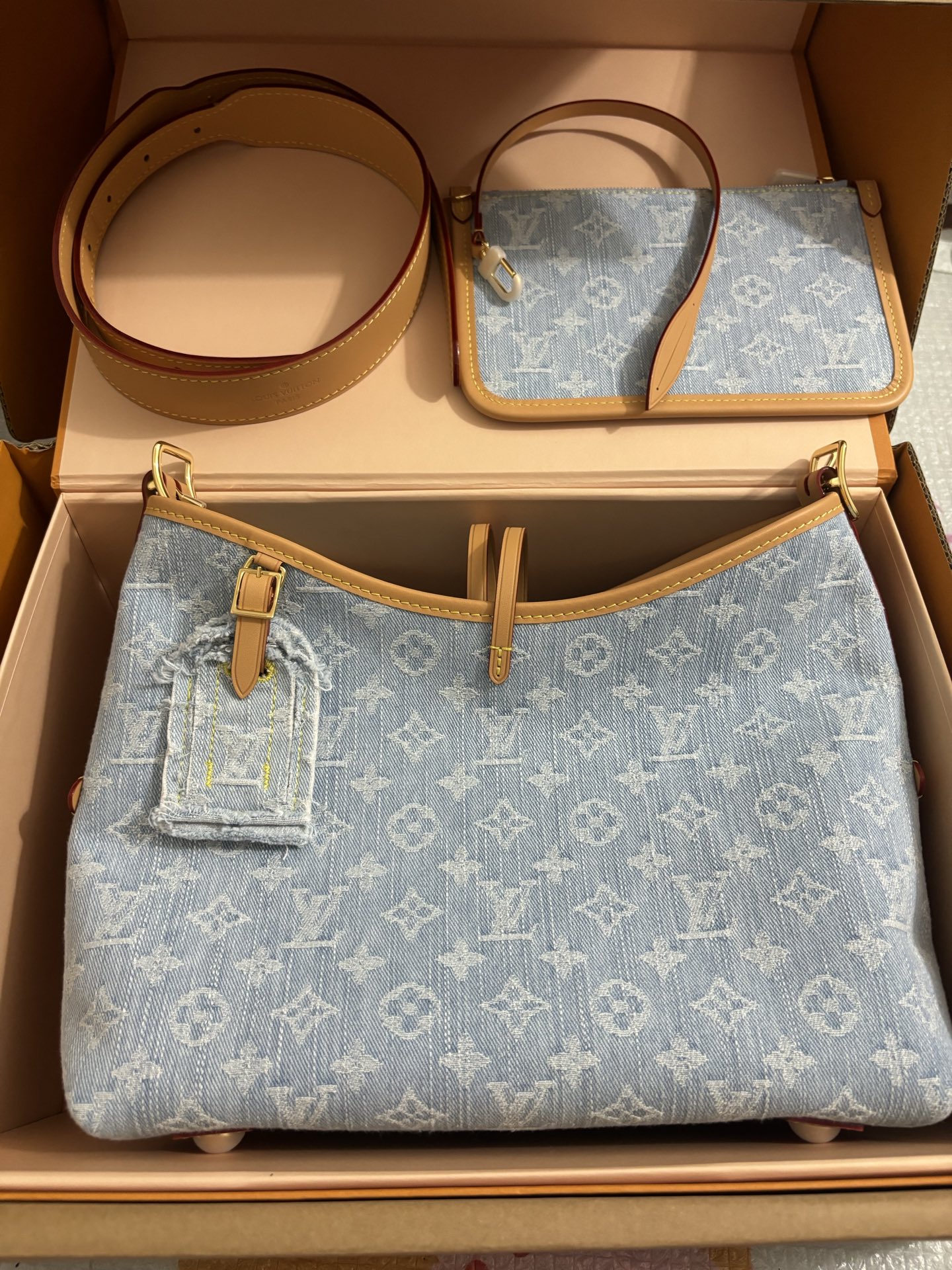 Louis Vuitton Carryall small handbag
