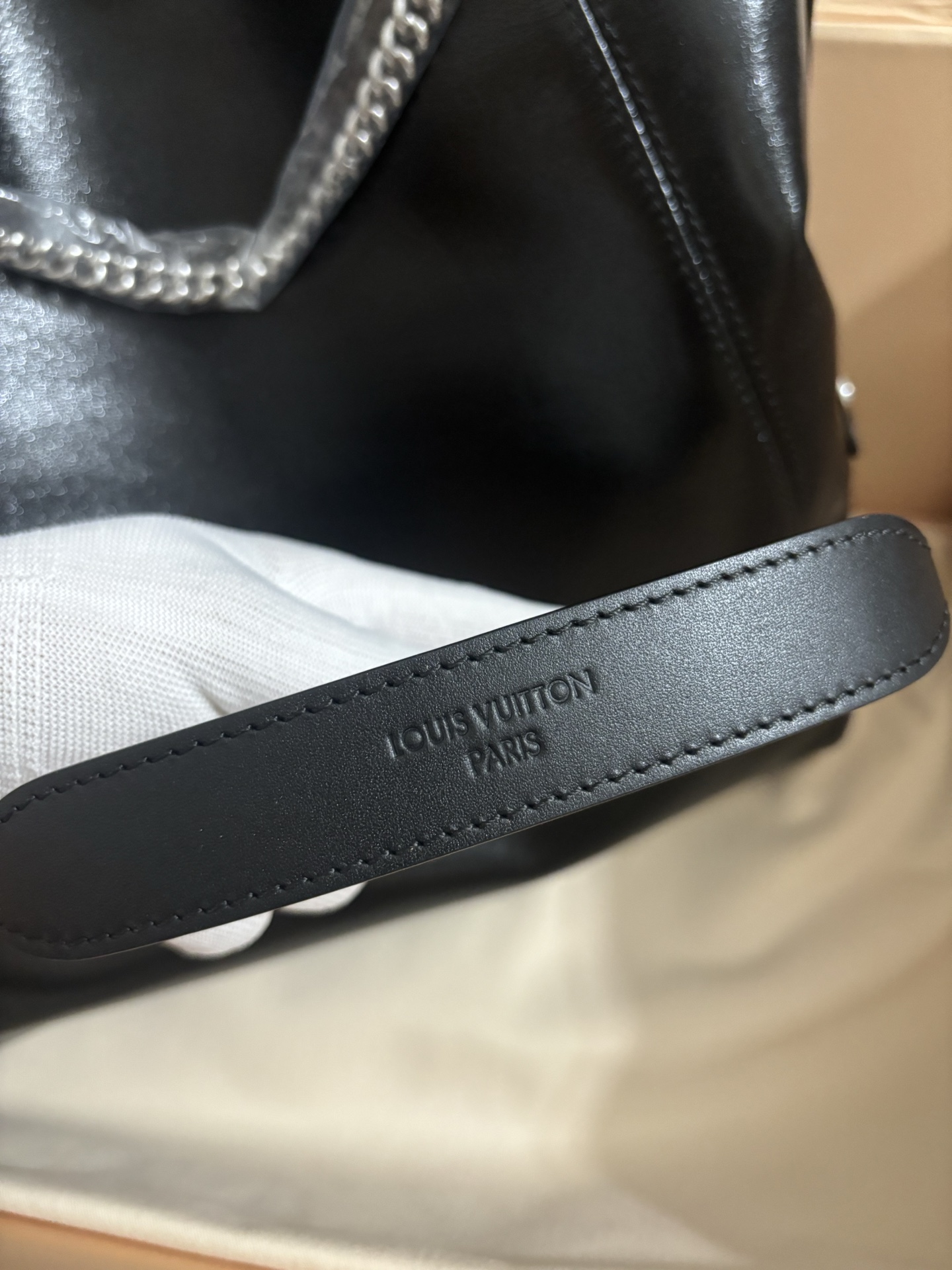 Louis Vuitton OFF DUTY VIBE Medium Bag