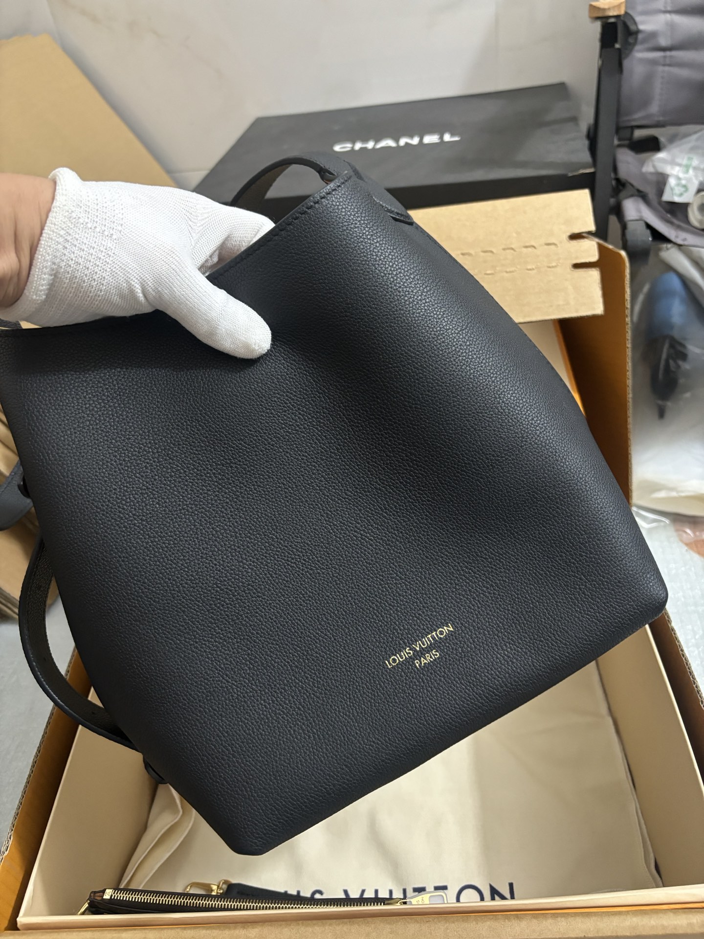 Louis Vuitton Low Key Hobo Sj Small Handbag