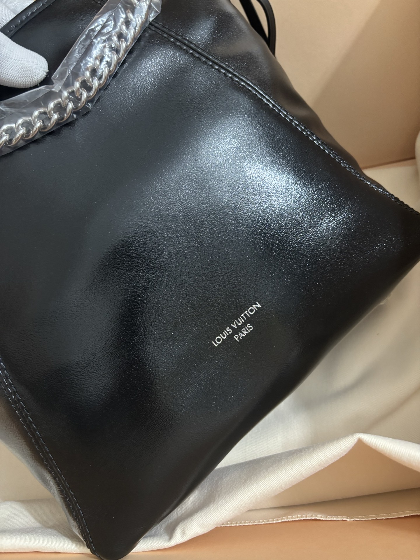 Louis Vuitton OFF DUTY VIBE Backpack